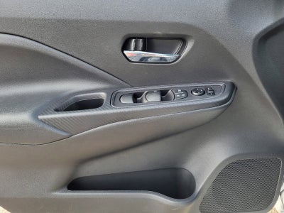 2025 Nissan Versa SV CVT