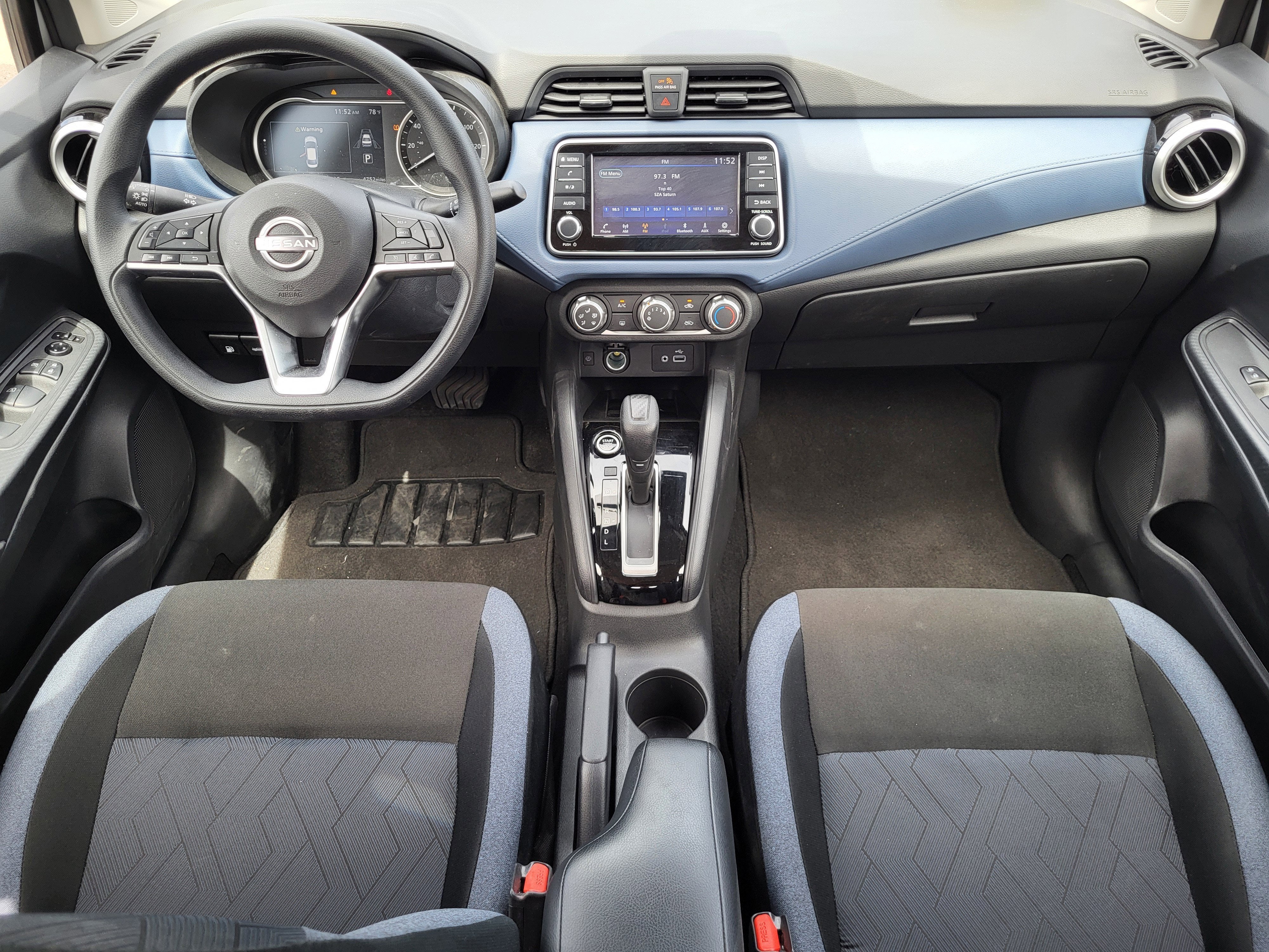 2025 Nissan Versa SV