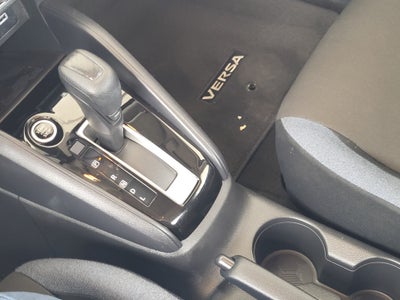 2024 Nissan Versa SV