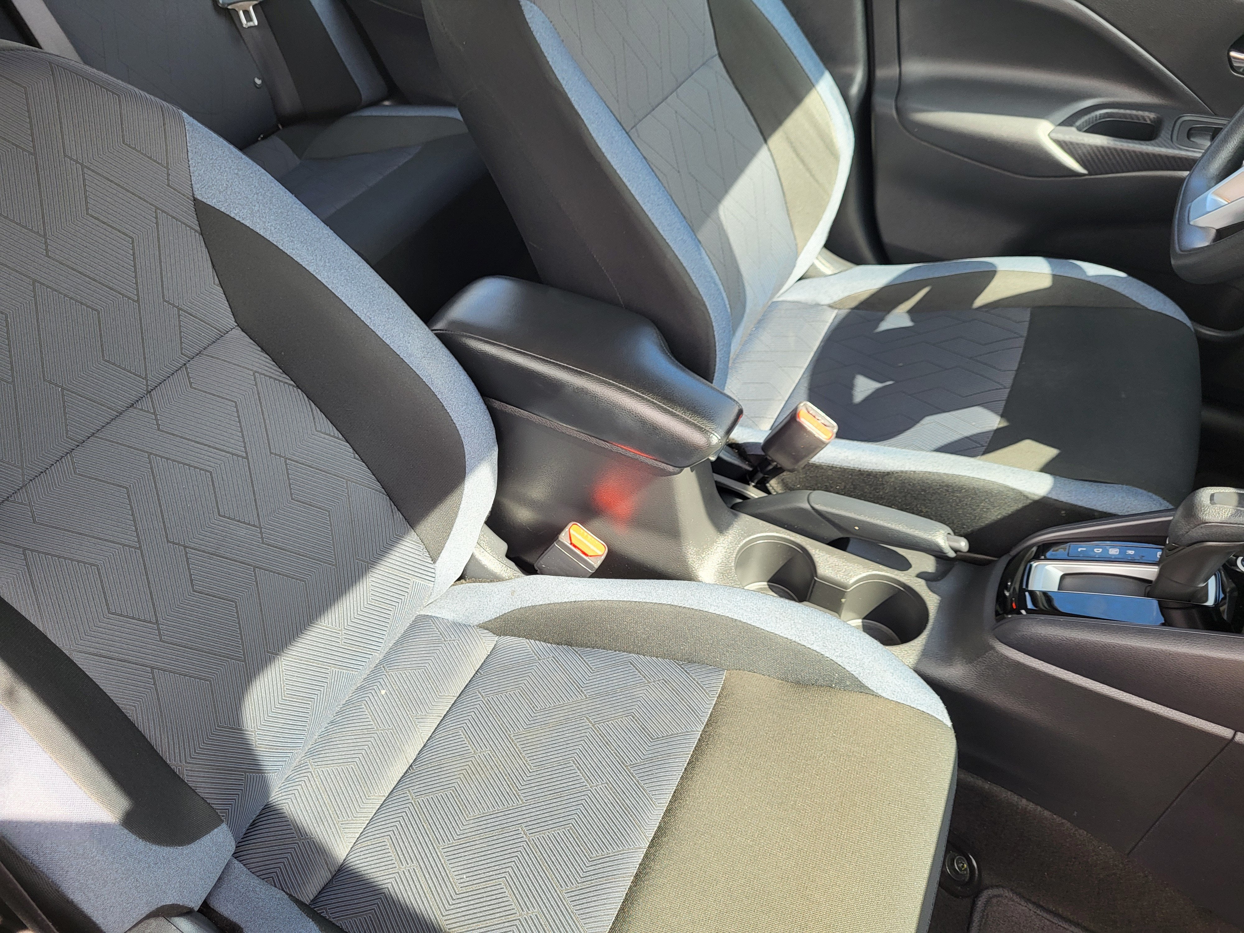 2024 Nissan Versa SV