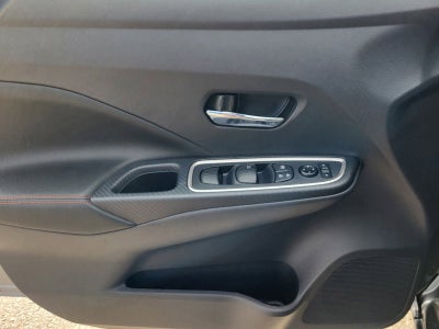 2025 Nissan Versa SR CVT