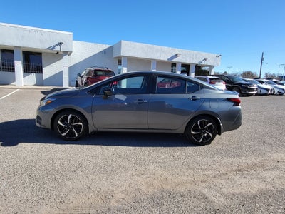 2025 Nissan Versa SR