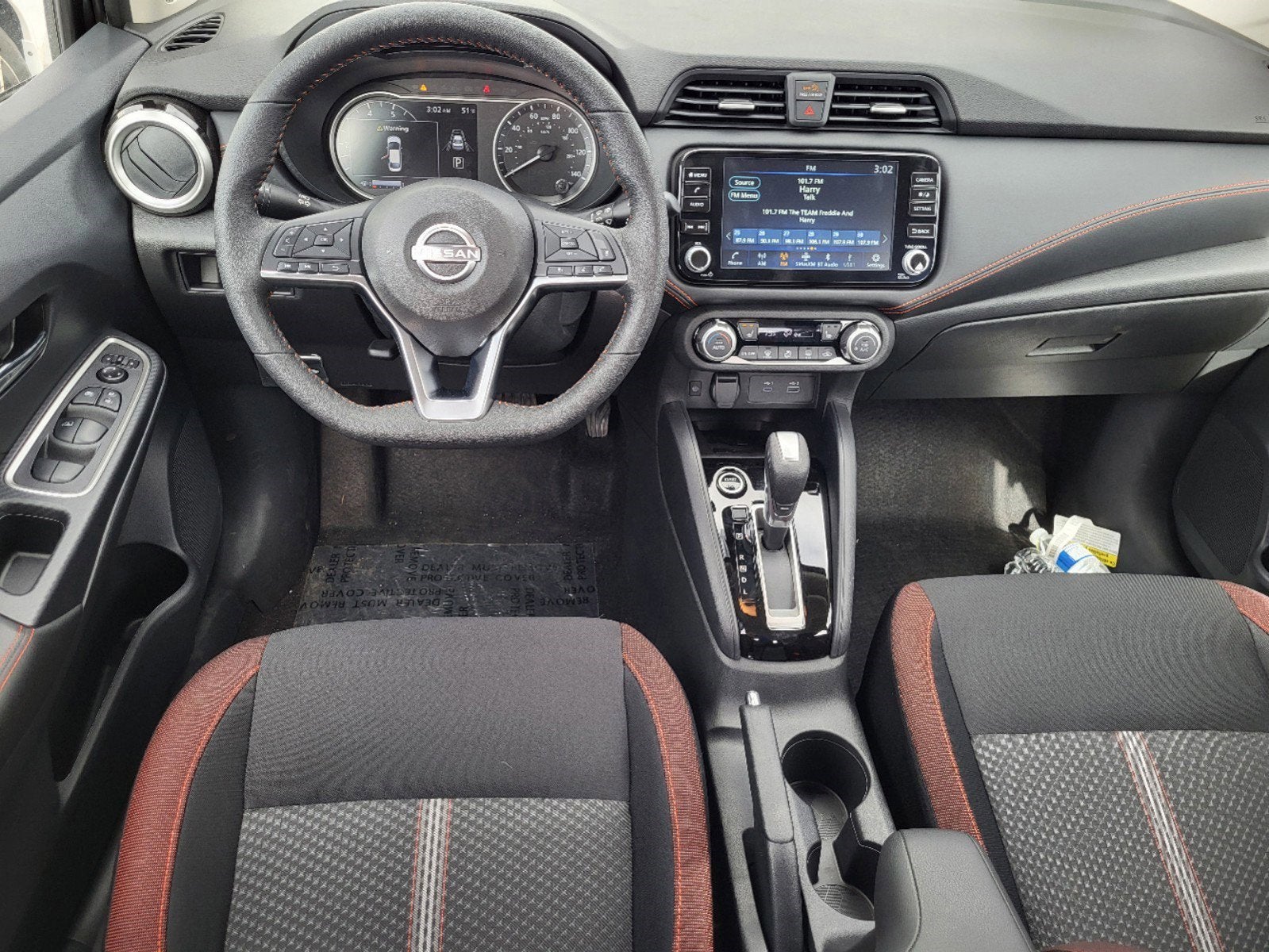 2025 Nissan Versa SR CVT