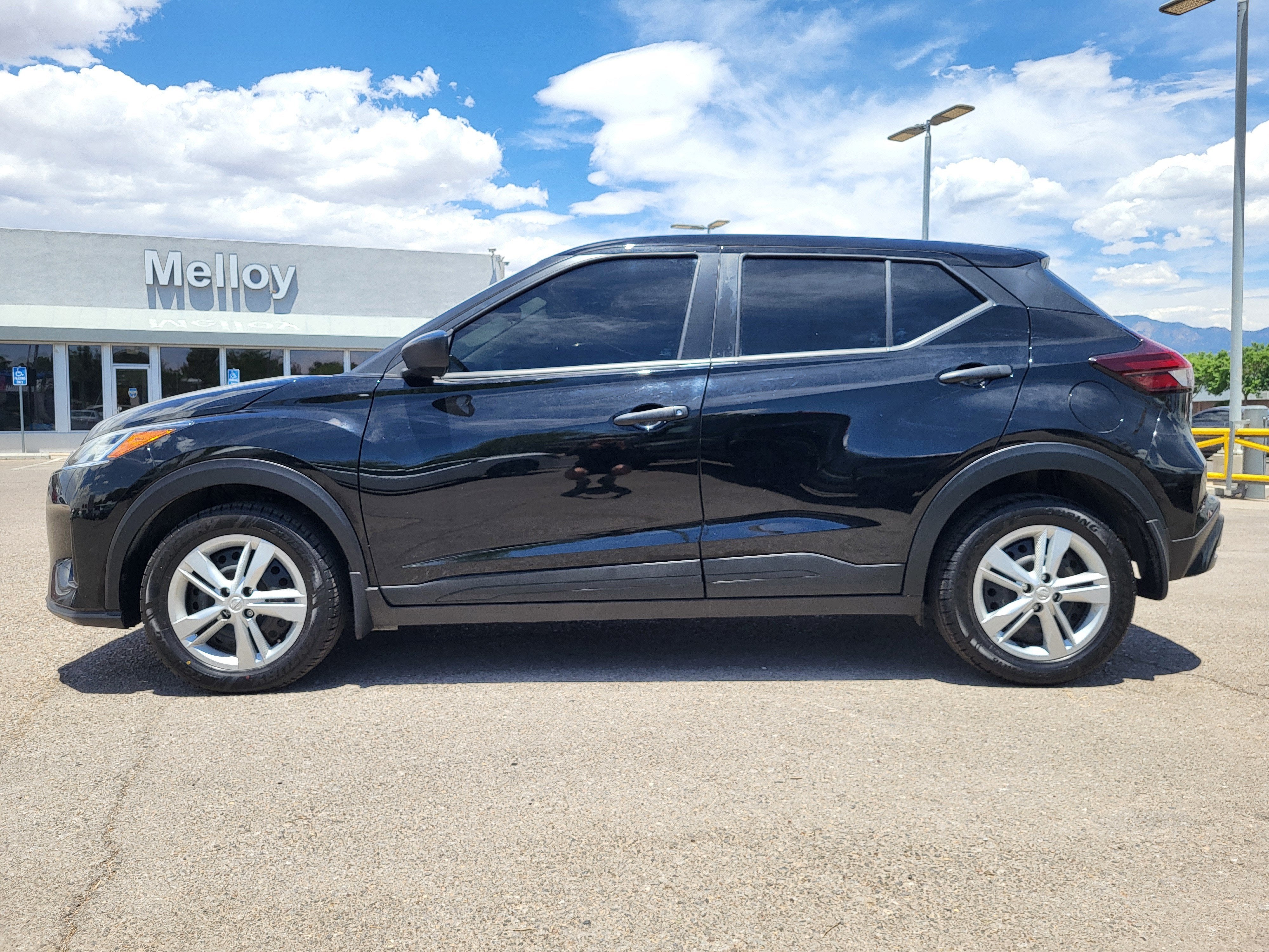 2025 Nissan Kicks Play S