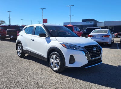 2023 Nissan Kicks S