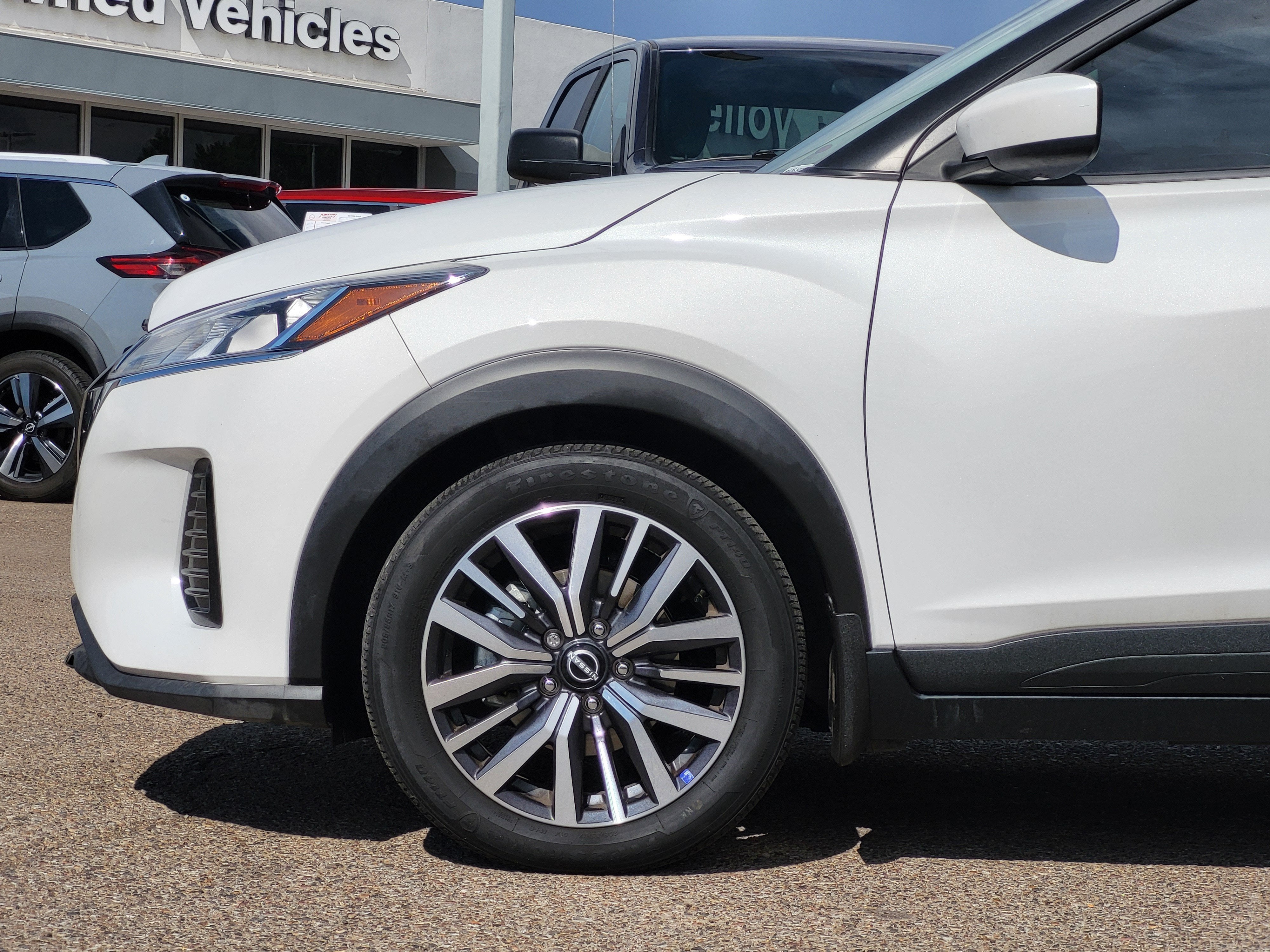 2023 Nissan Kicks SV