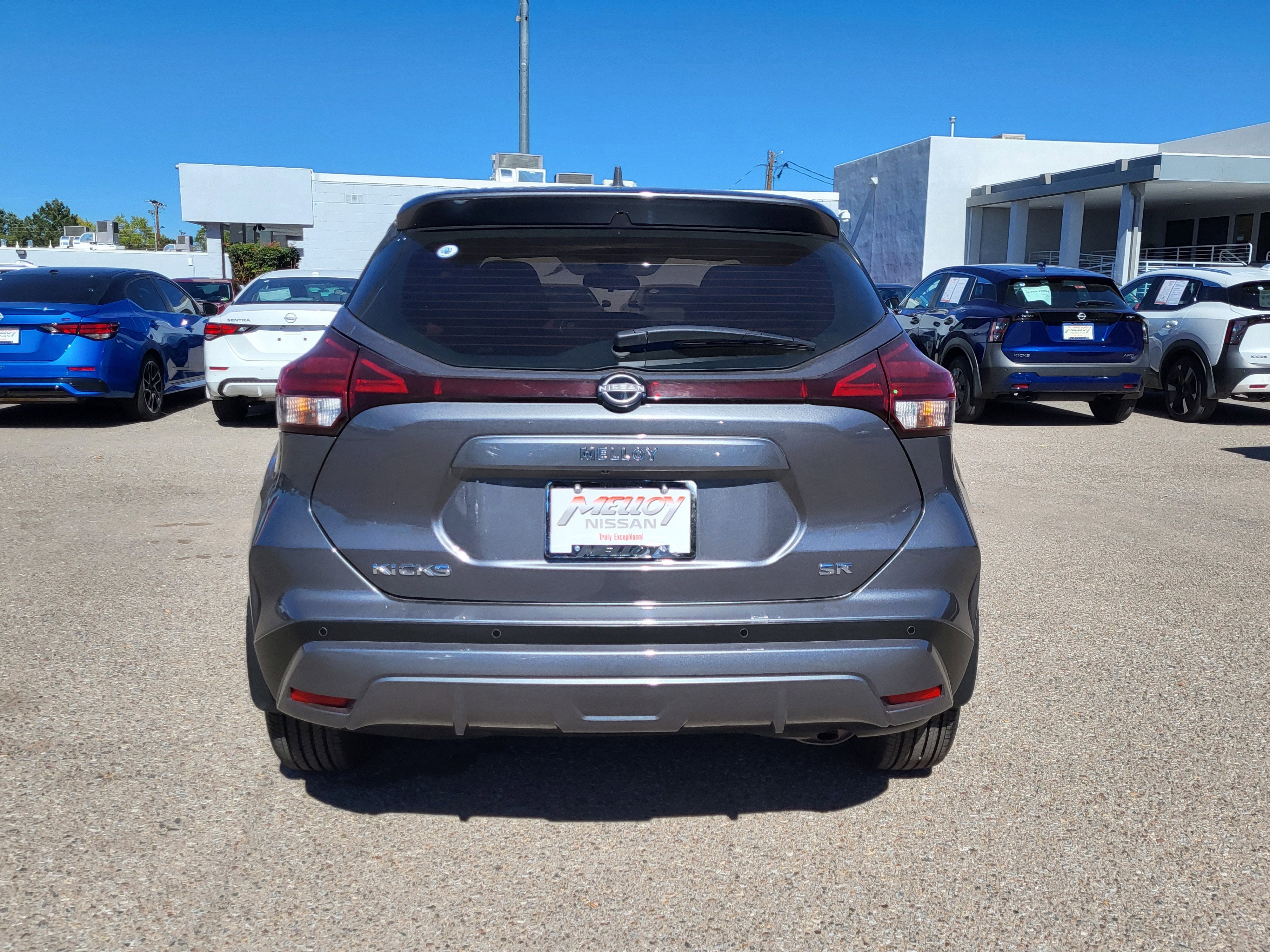 2024 Nissan Kicks SR