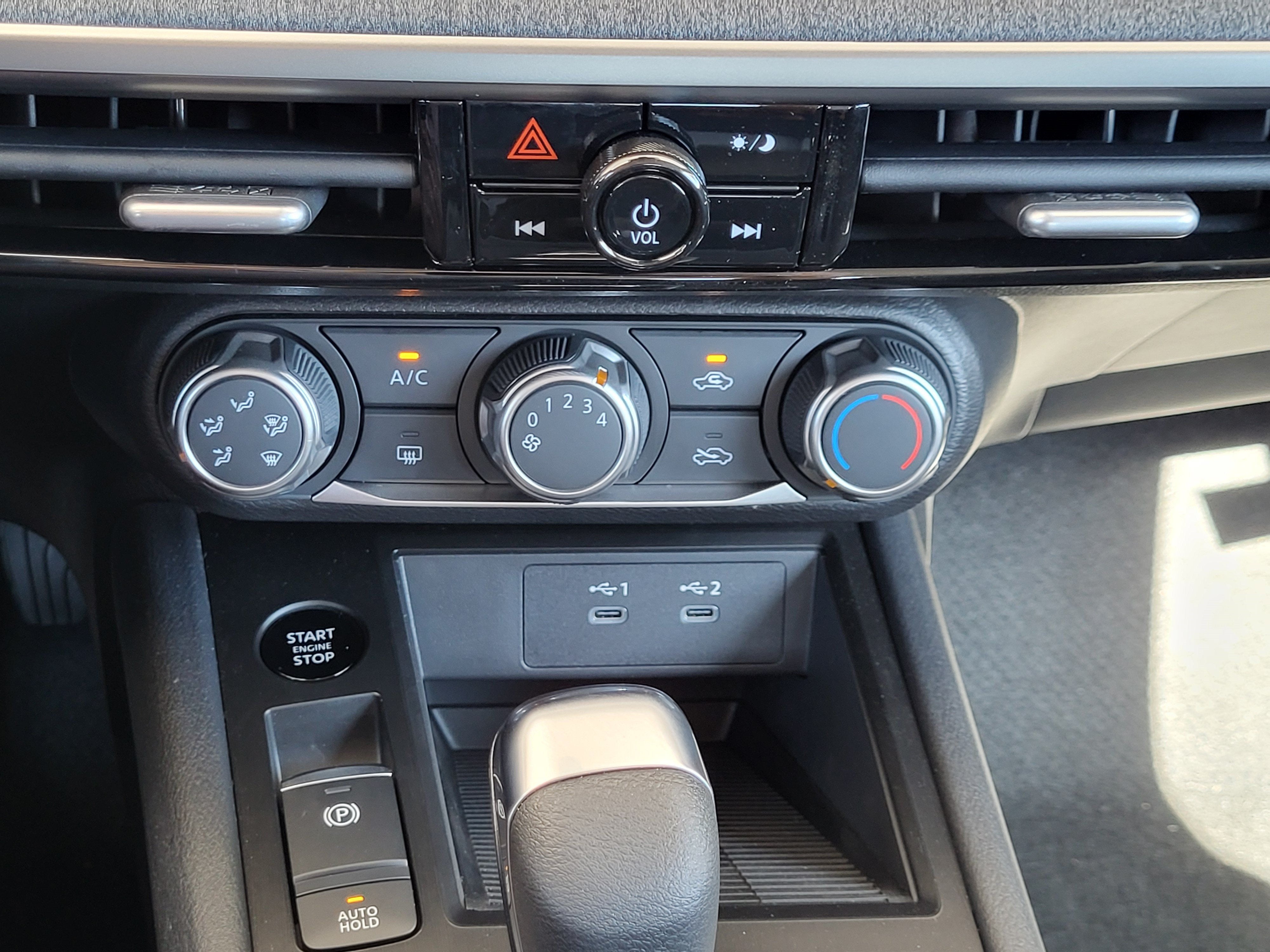 2026 Nissan Kicks S AWD