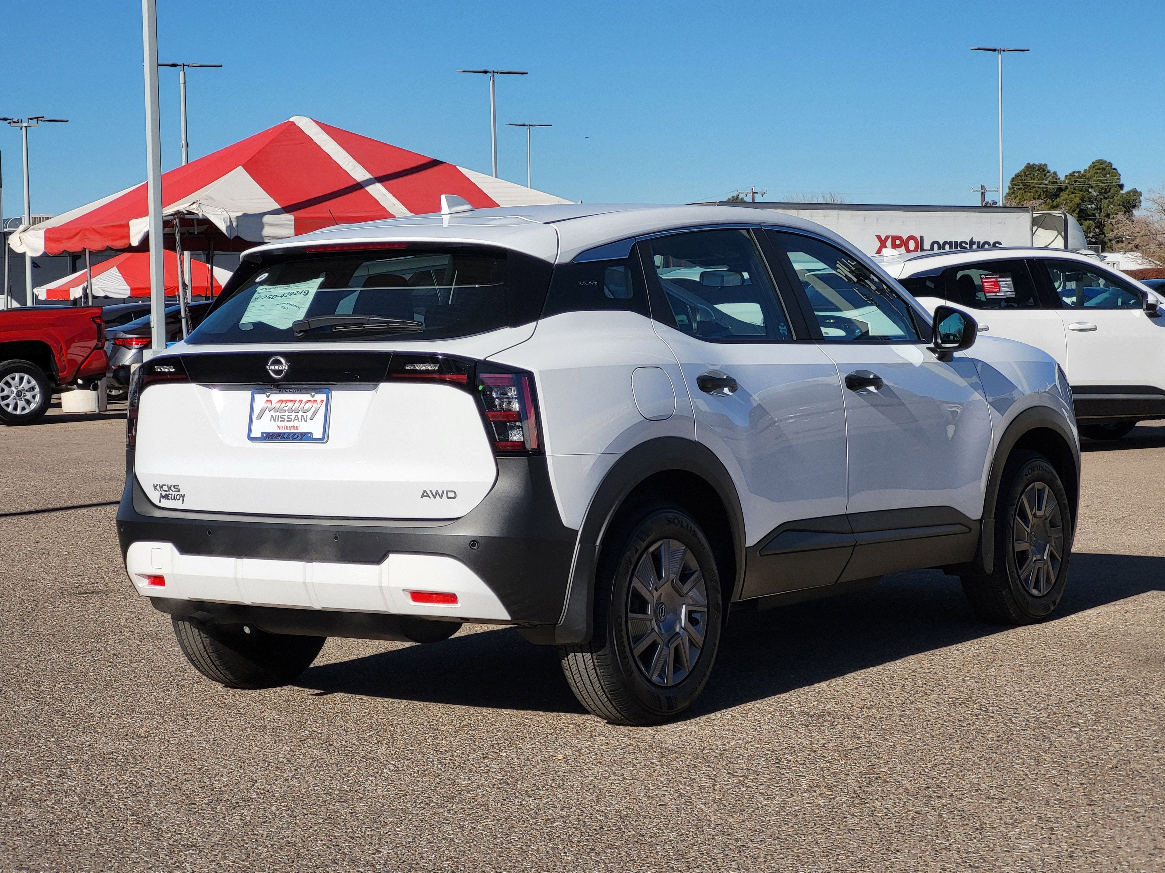 2025 Nissan Kicks S