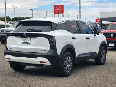 2025 Nissan Kicks S