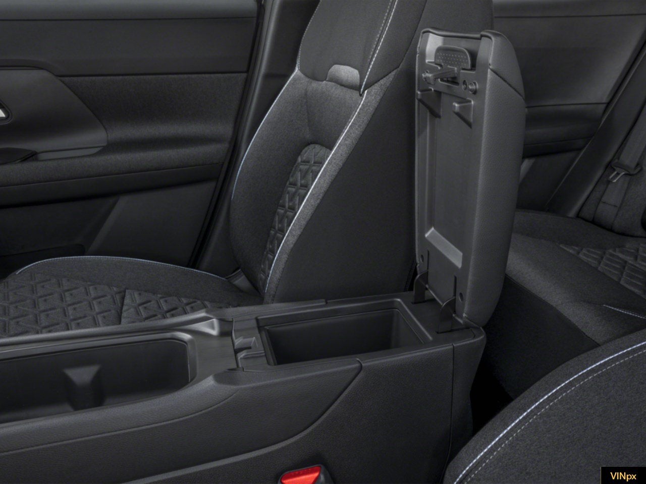 2027 Nissan Kicks SV AWD
