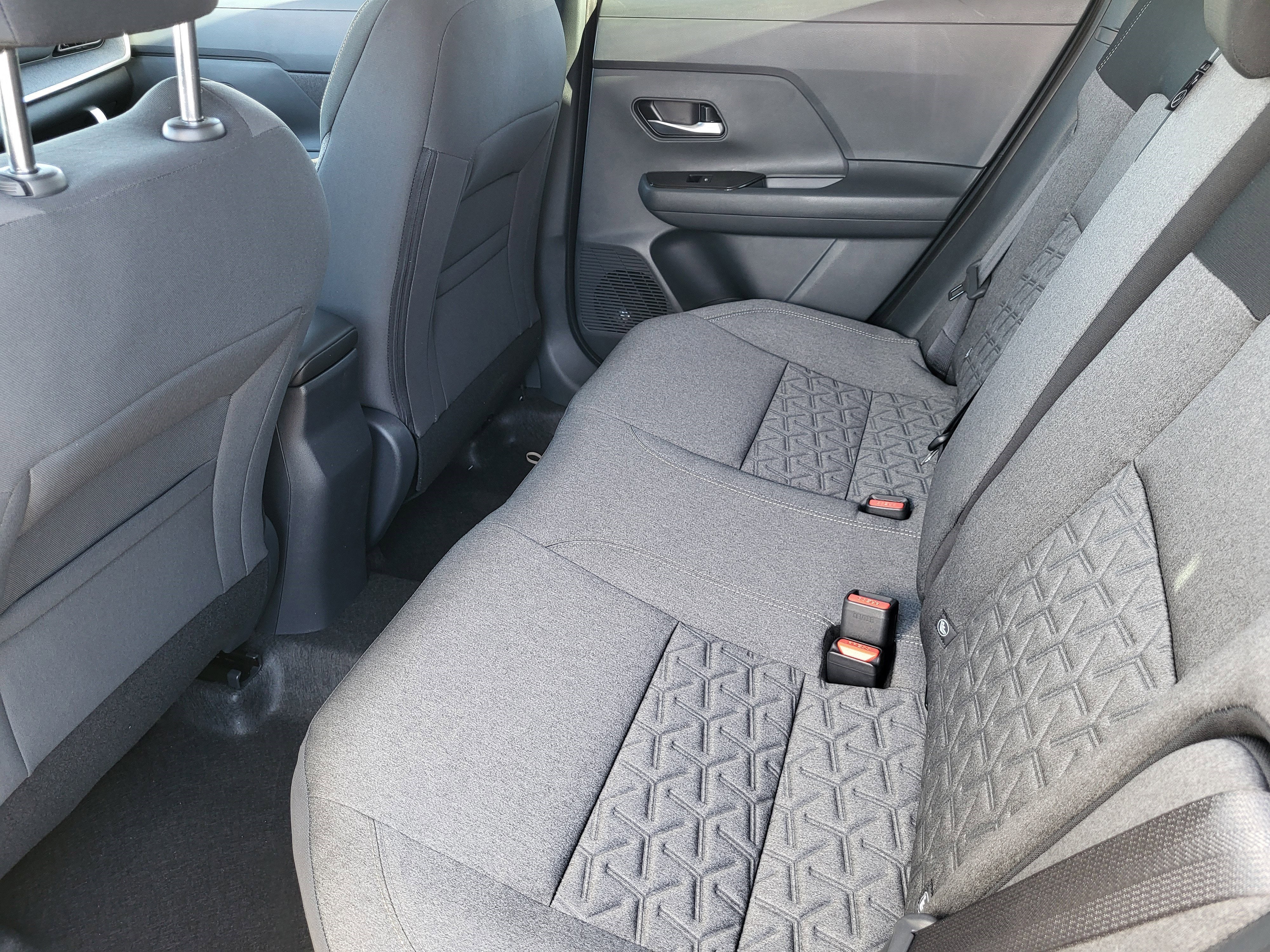 2025 Nissan Kicks SV AWD