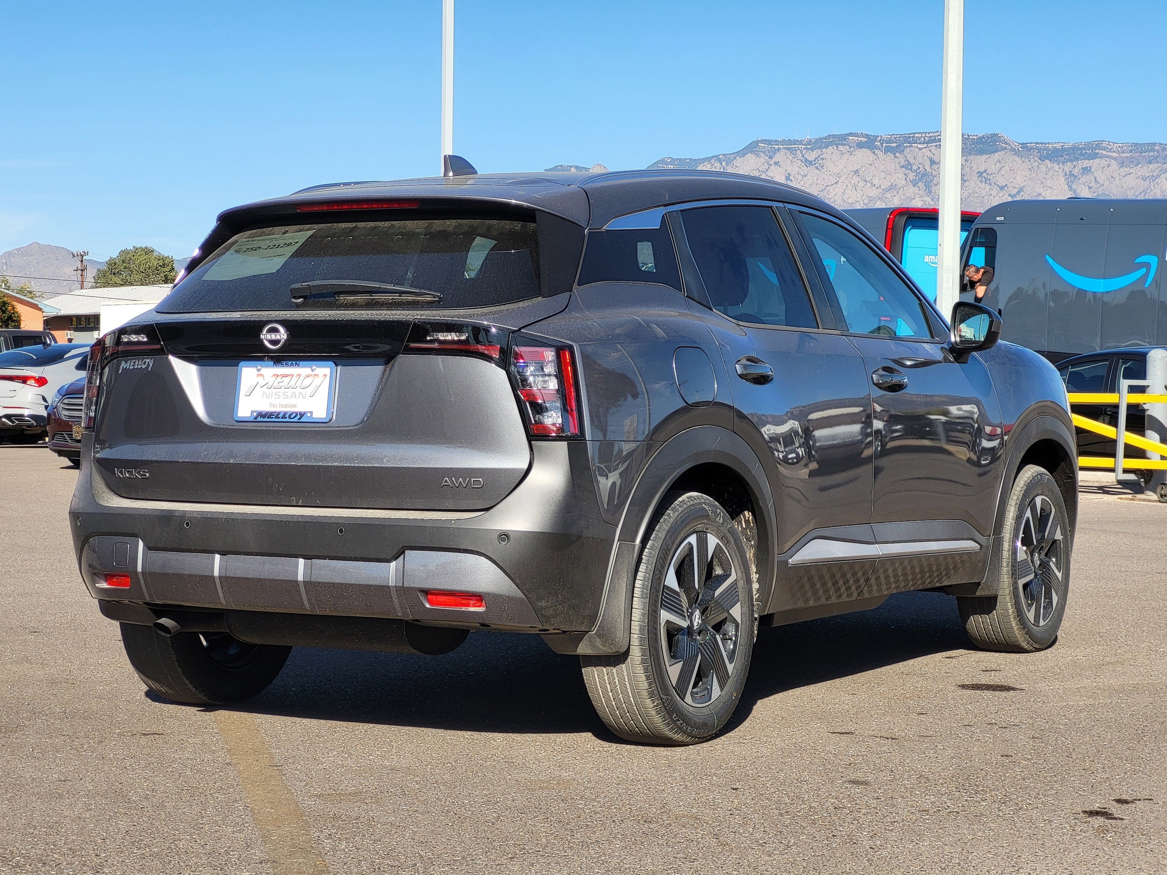 2025 Nissan Kicks SV AWD