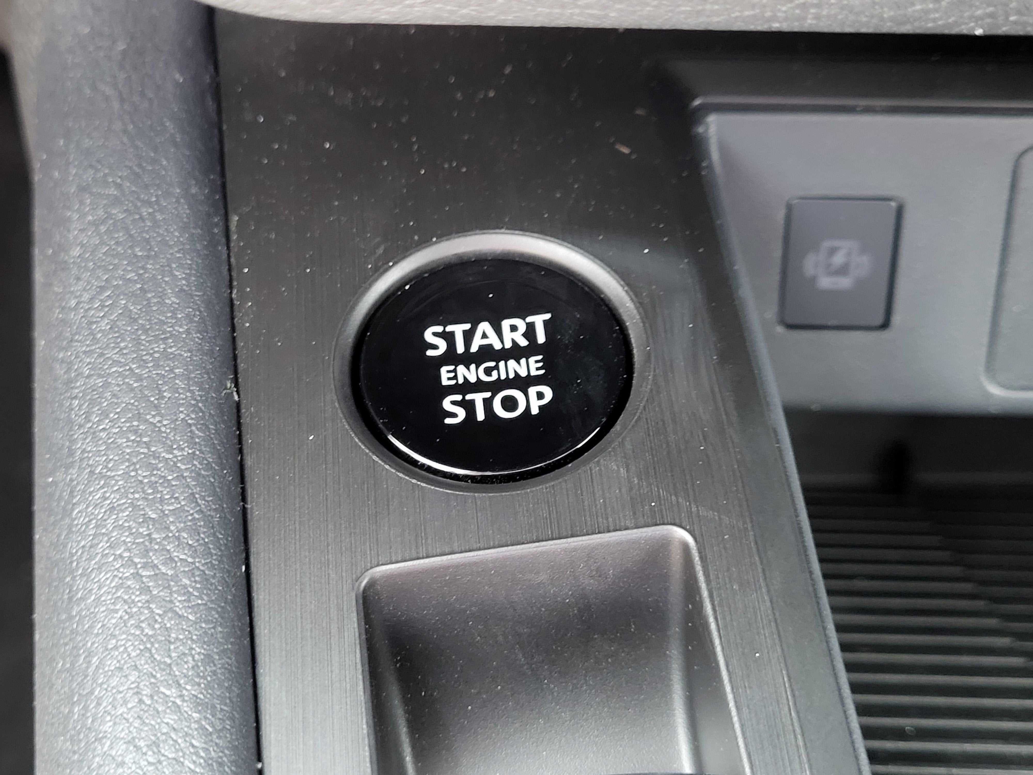 2026 Nissan Kicks SV AWD