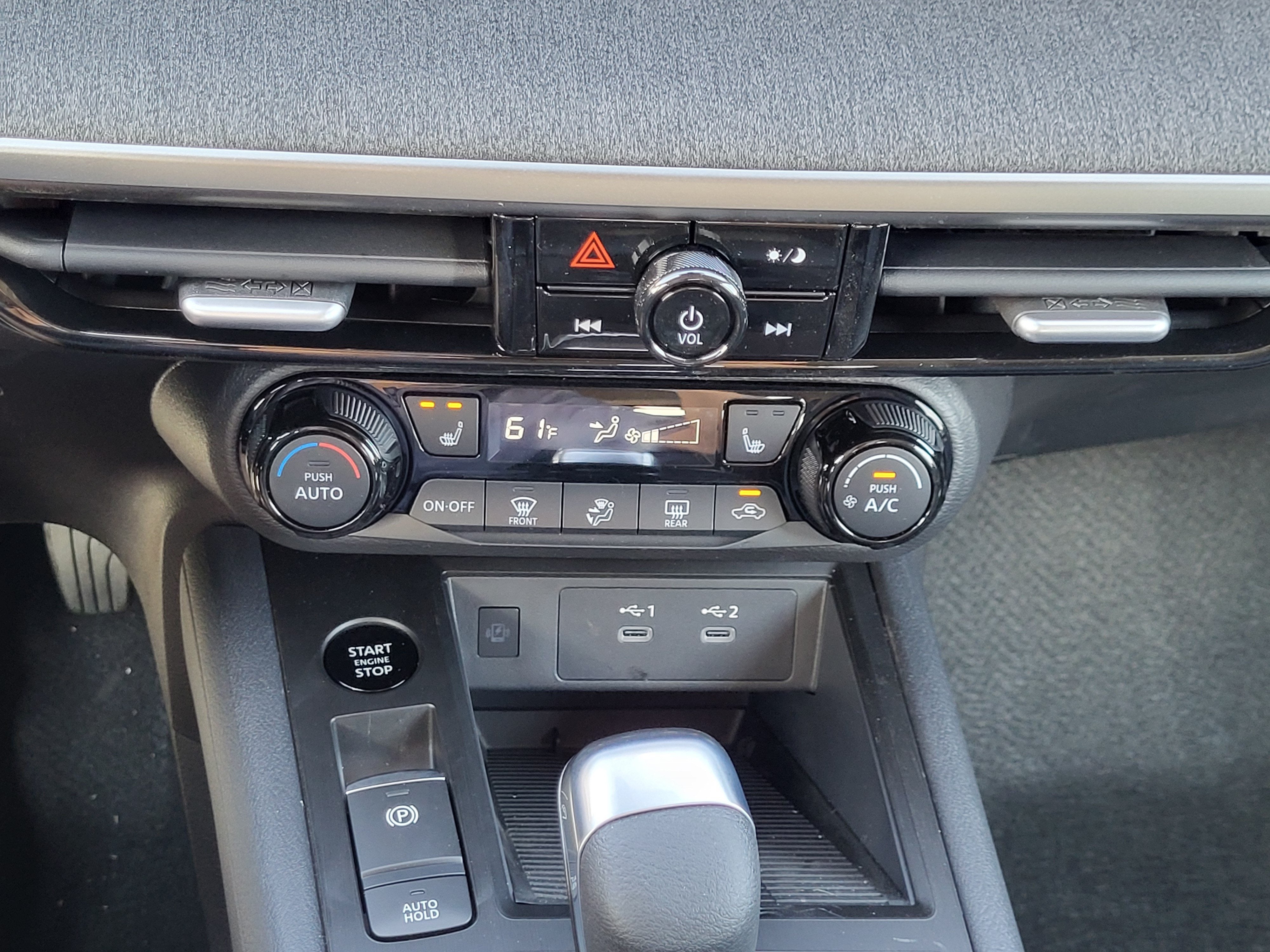 2026 Nissan Kicks SV AWD
