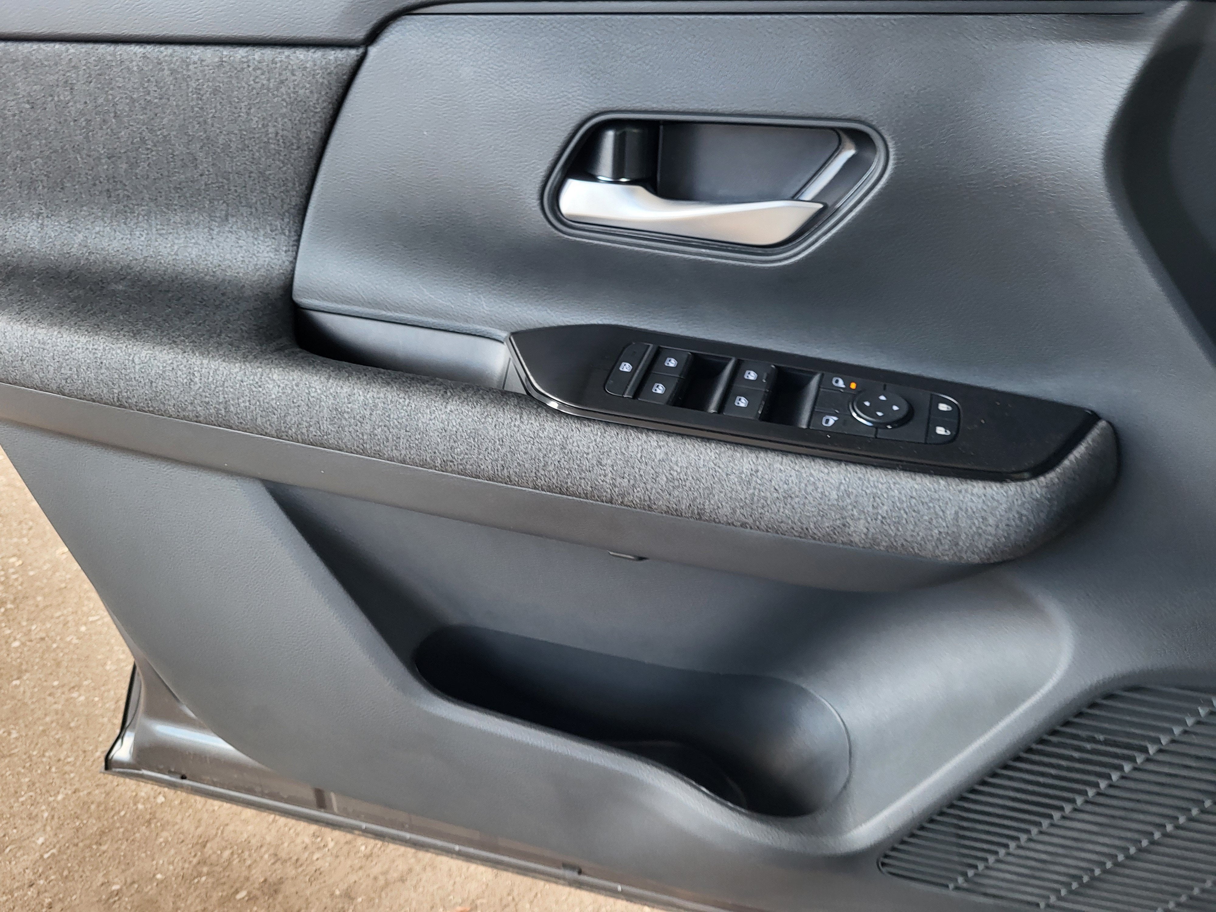 2026 Nissan Kicks SV AWD