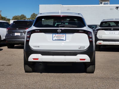 2025 Nissan Kicks SV