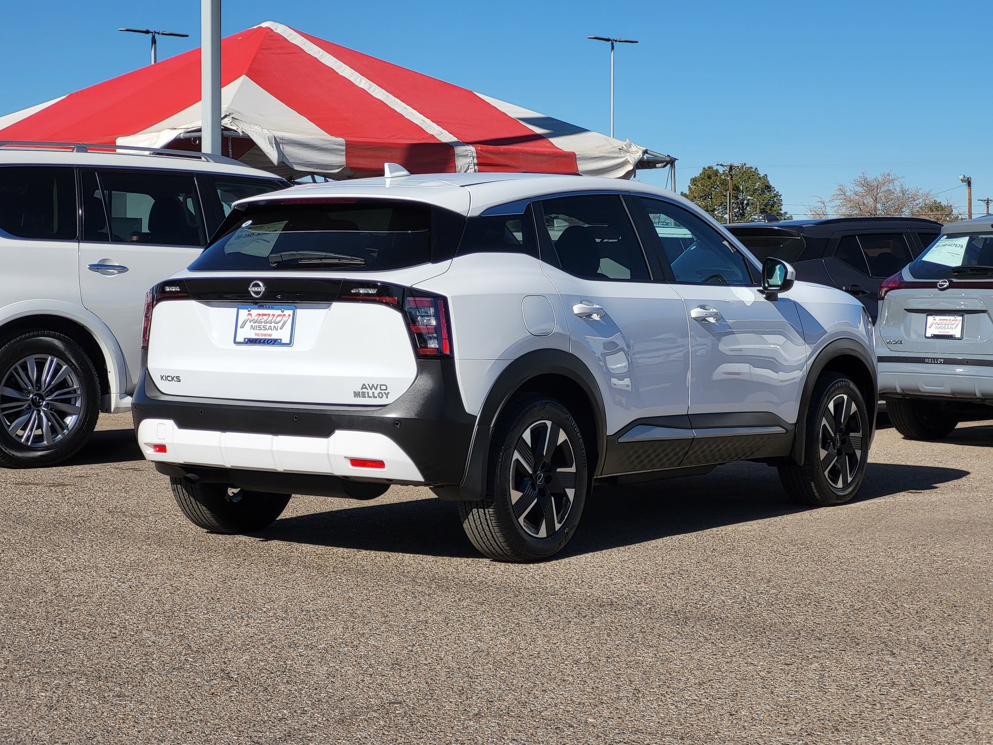 2025 Nissan Kicks SV