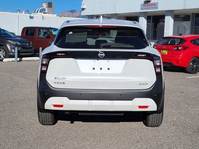 2025 Nissan Kicks SV