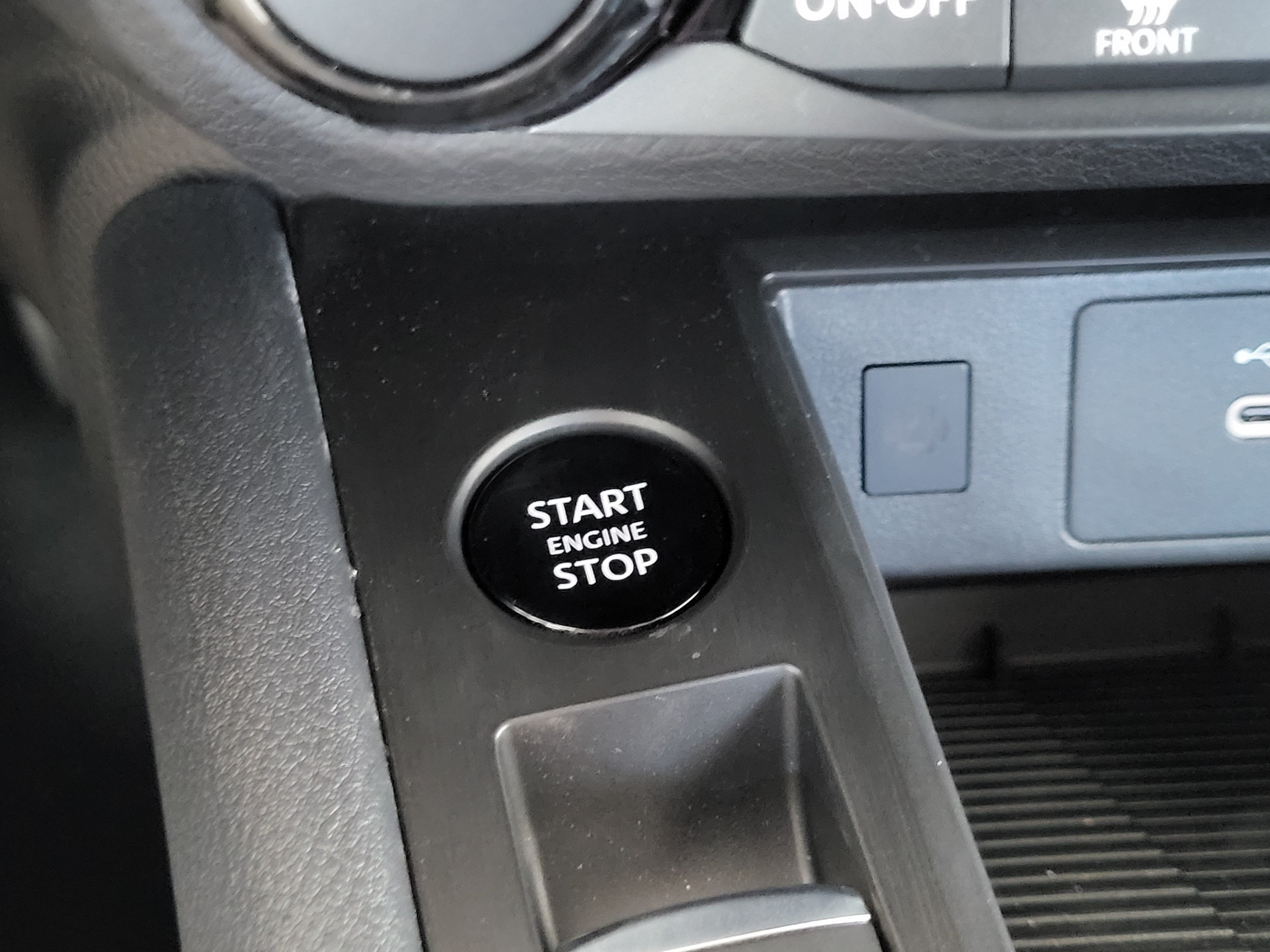 2026 Nissan Kicks SV AWD