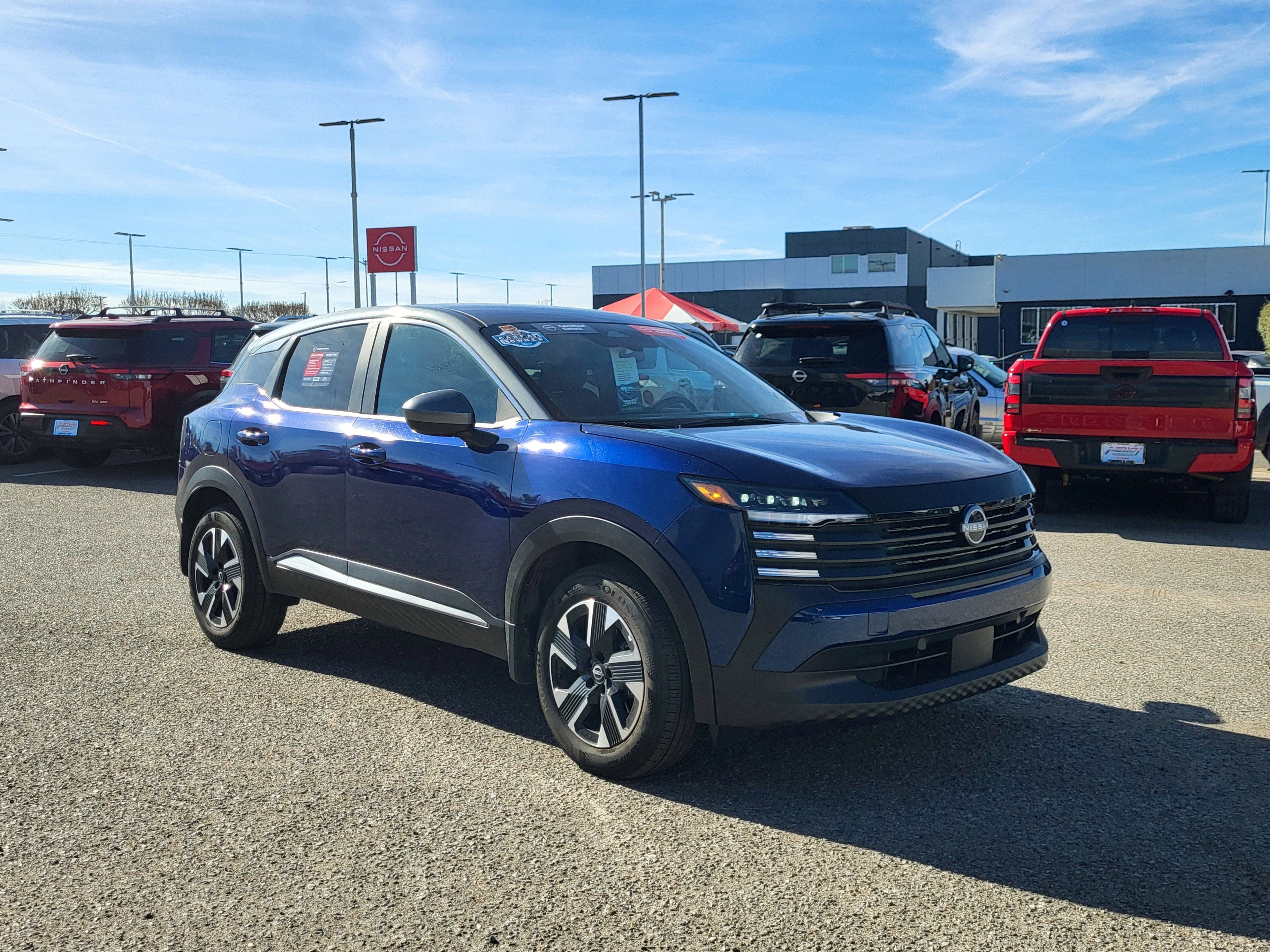 2025 Nissan Kicks SV