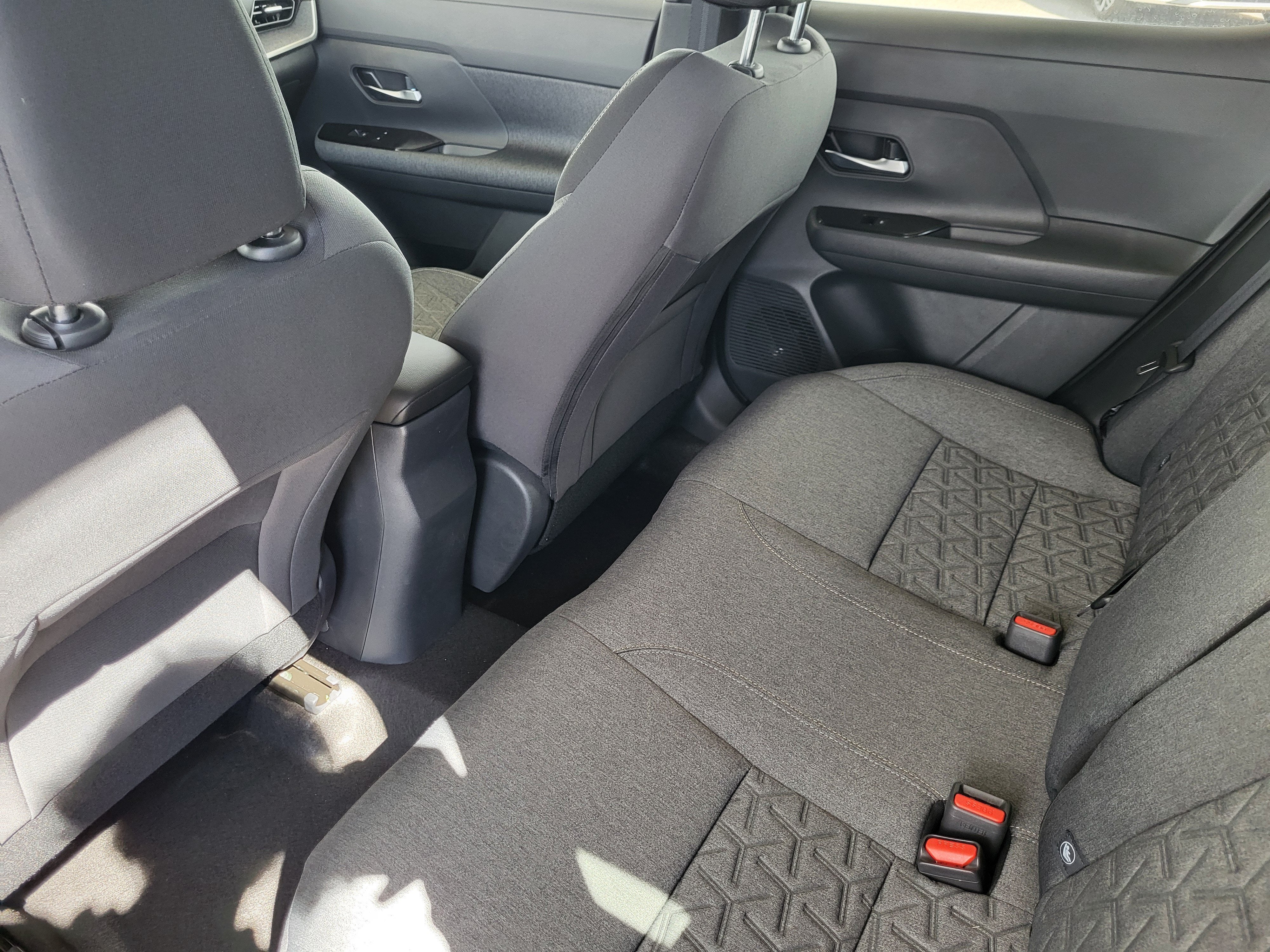 2026 Nissan Kicks SV AWD