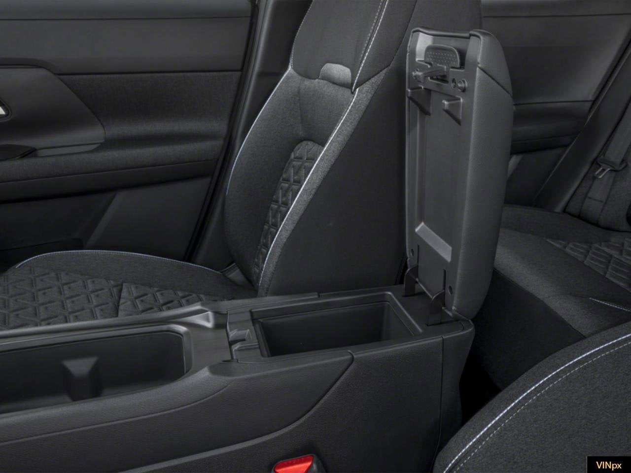 2026 Nissan Kicks SV FWD