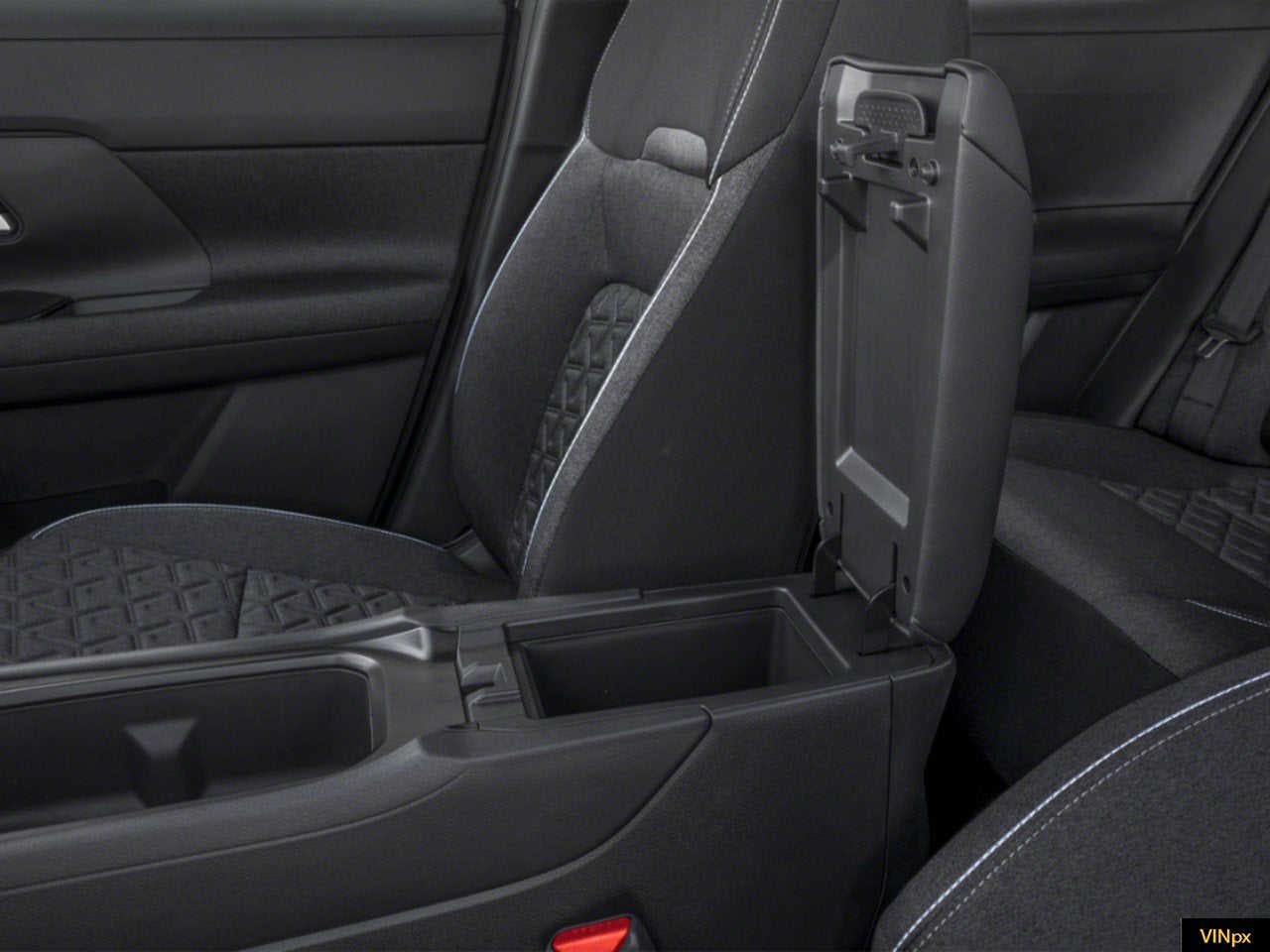 2026 Nissan Kicks SV FWD