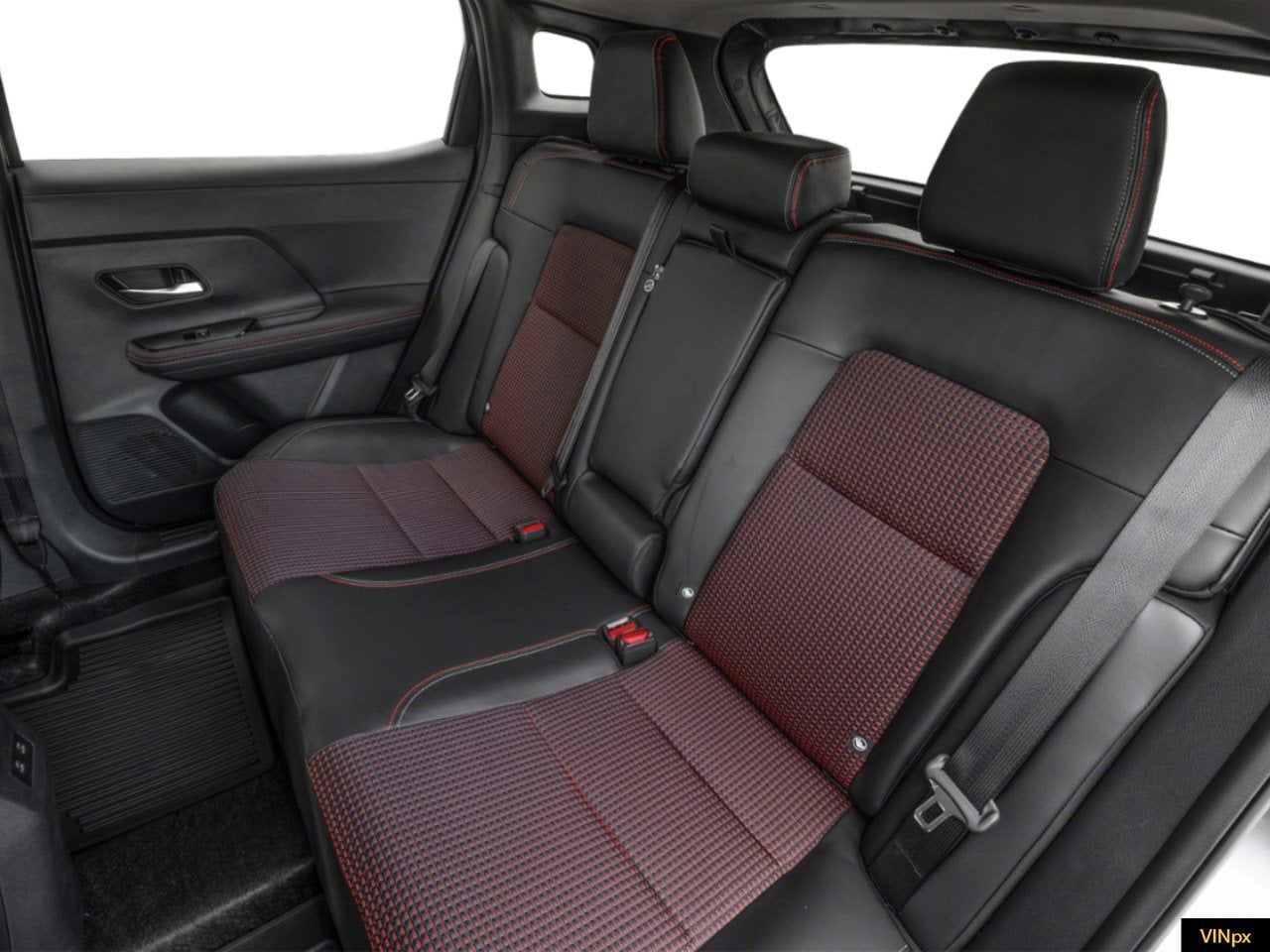 2026 Nissan Kicks SR FWD