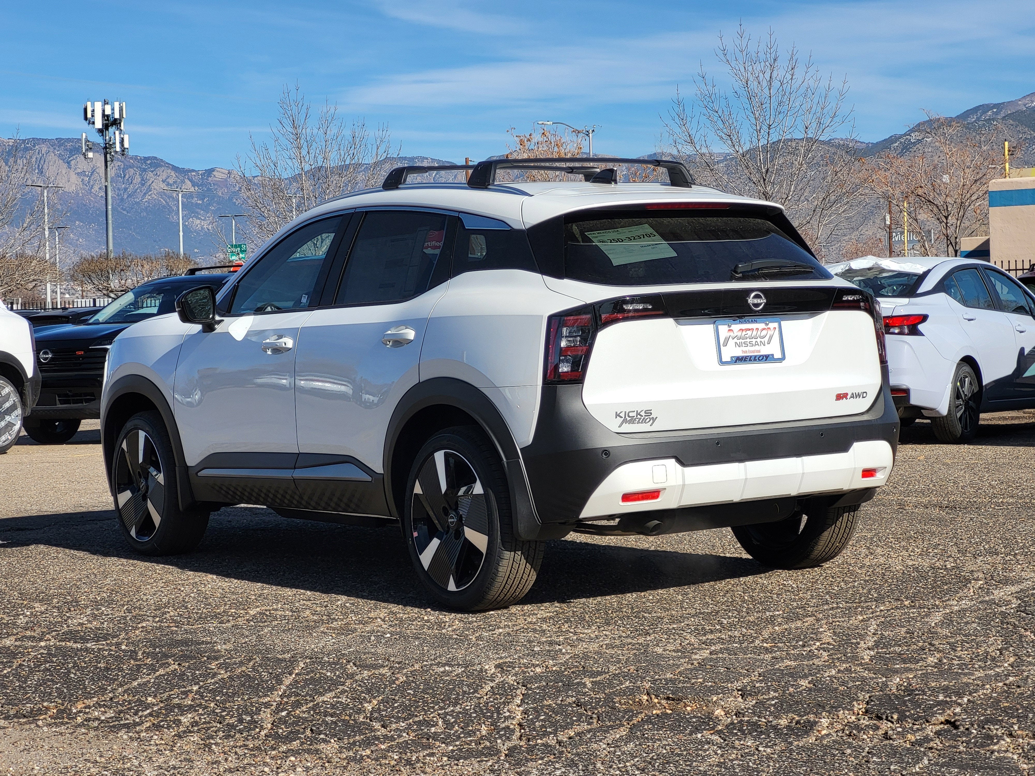 2026 Nissan Kicks SR AWD