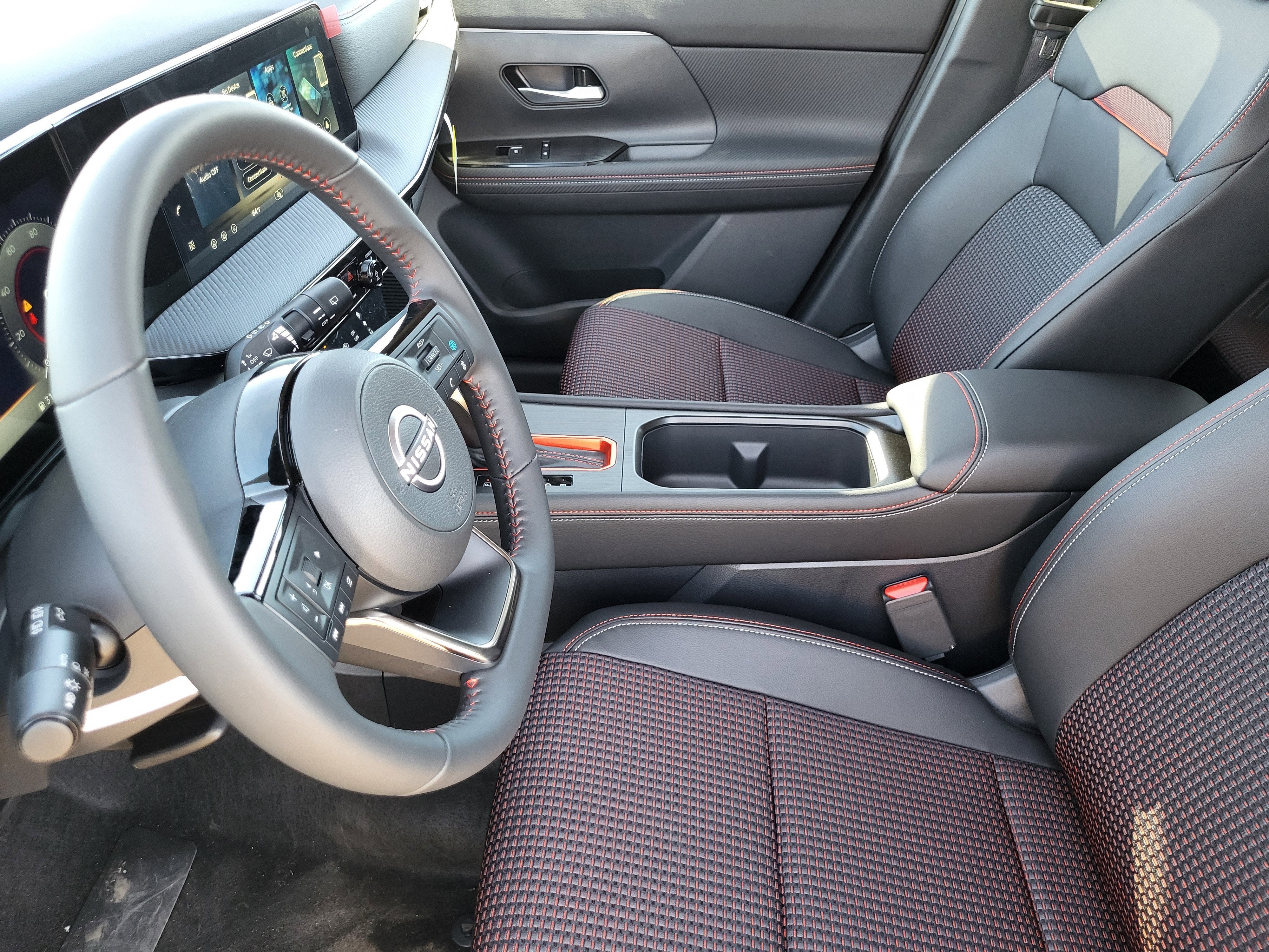 2026 Nissan Kicks SR AWD