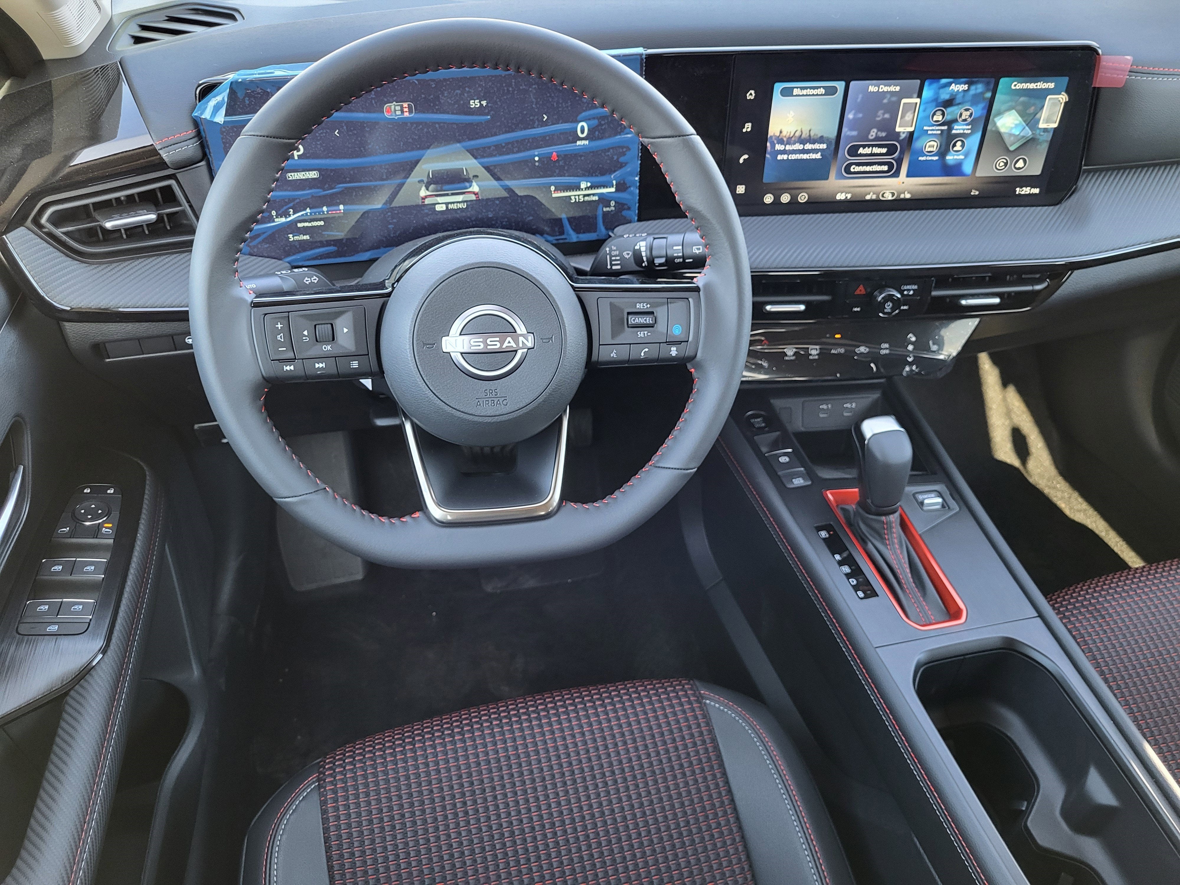 2026 Nissan Kicks SR AWD