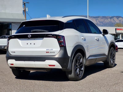 2025 Nissan Kicks SR