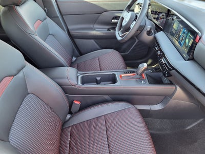 2026 Nissan Kicks SR AWD