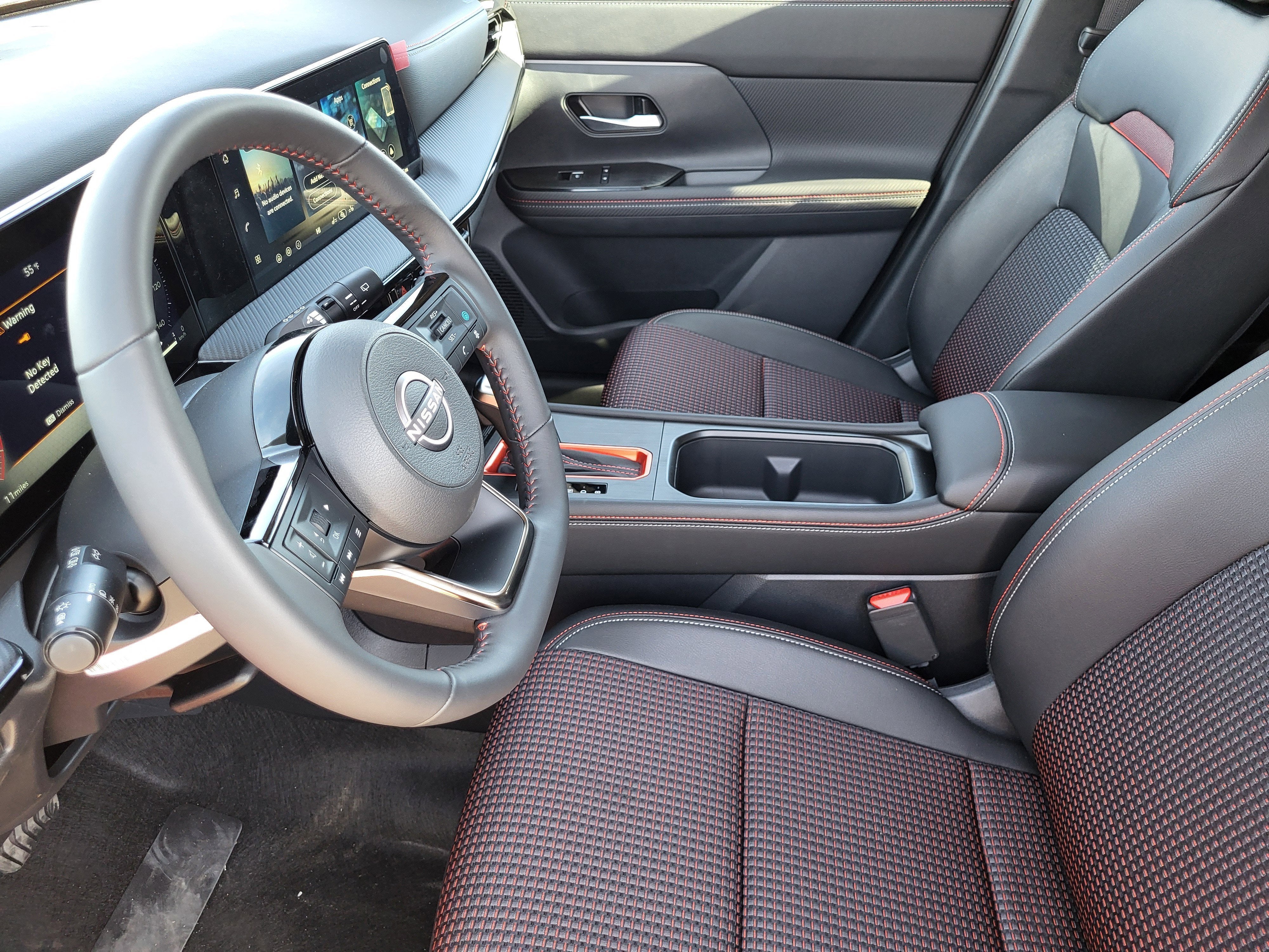 2026 Nissan Kicks SR AWD