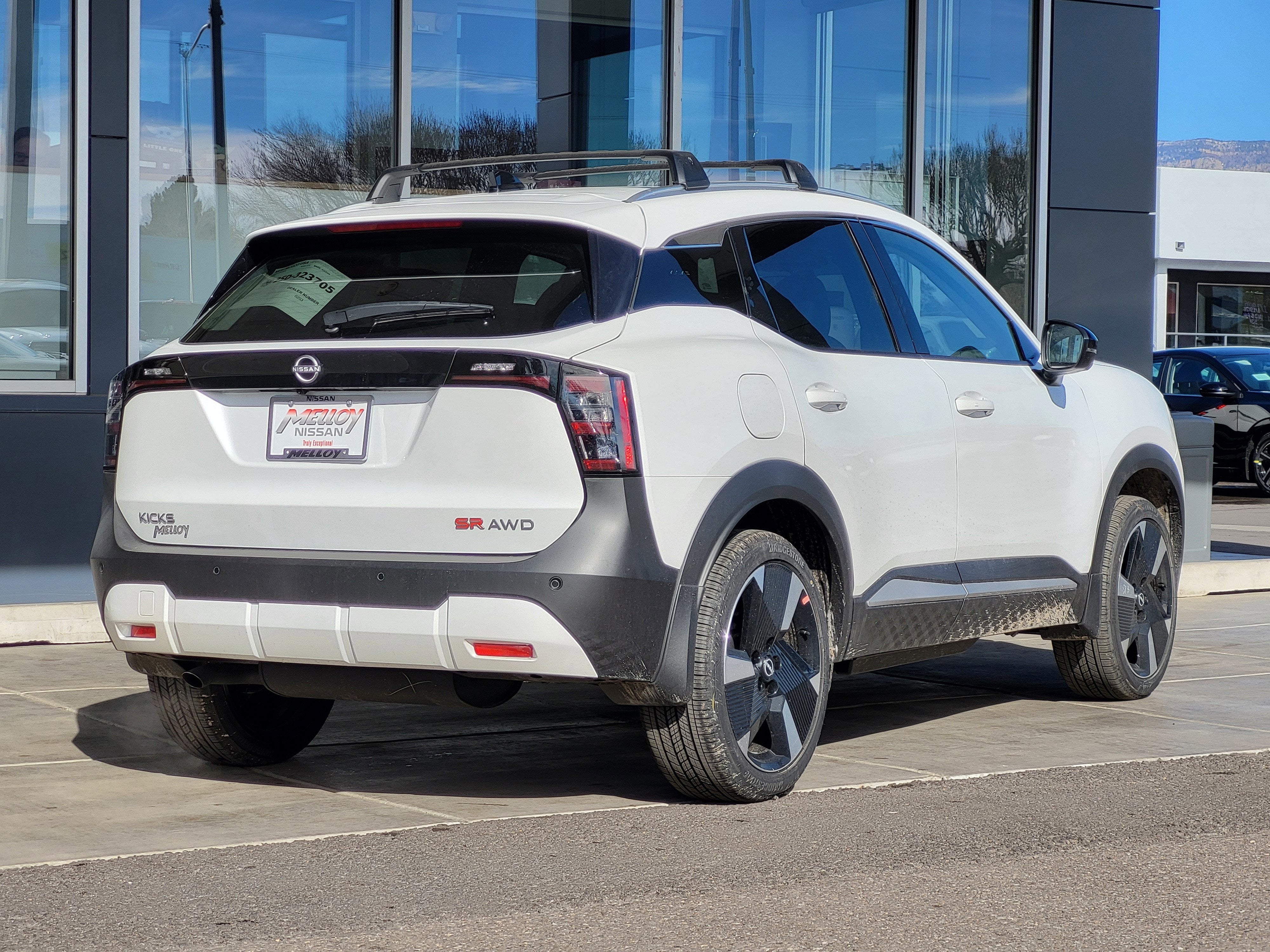 2026 Nissan Kicks SR AWD