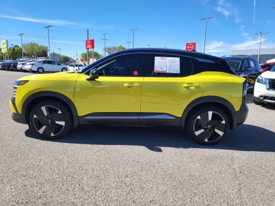 2025 Nissan Kicks SR