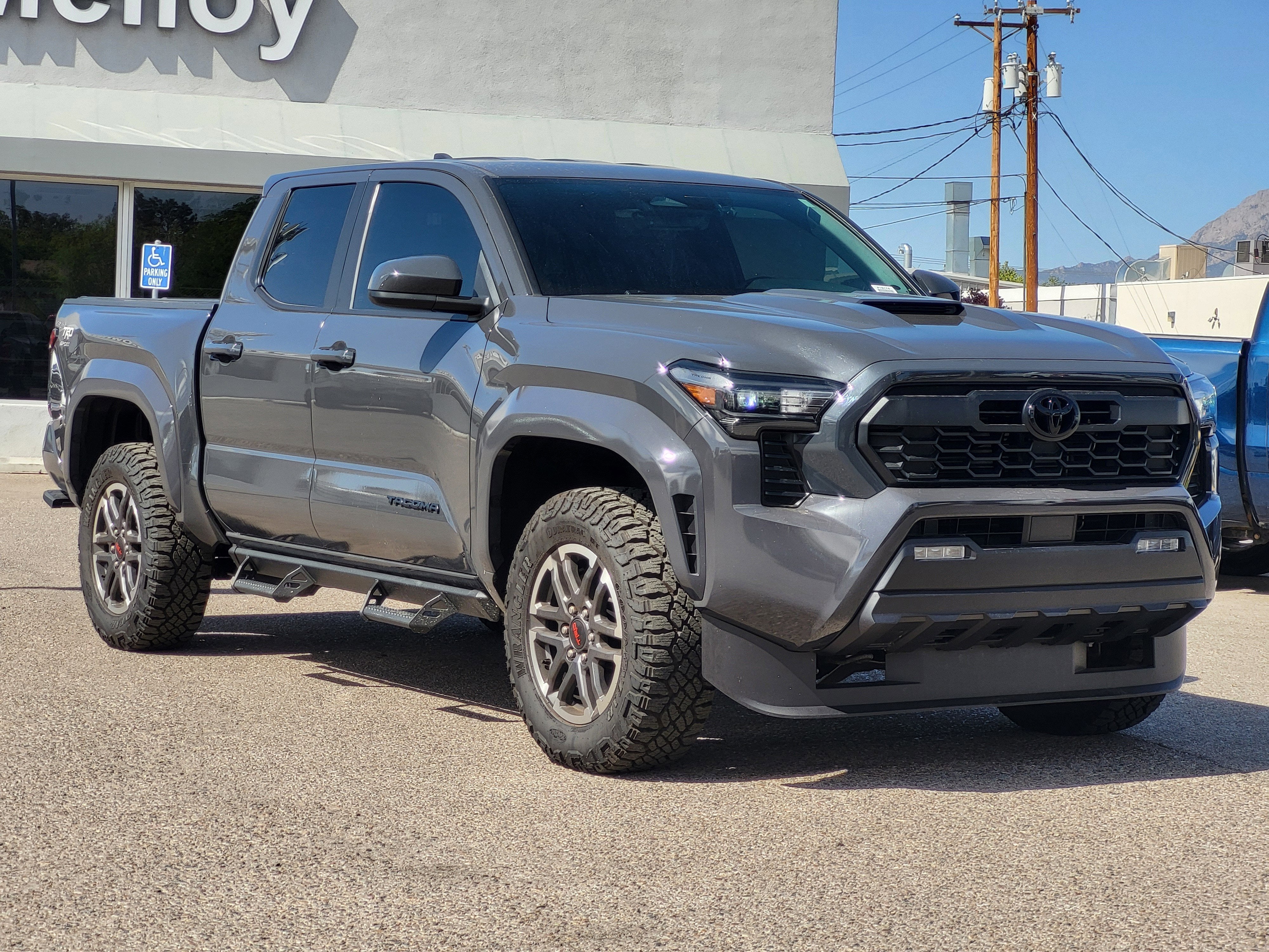 2025 Toyota Tacoma 4WD TRD Sport