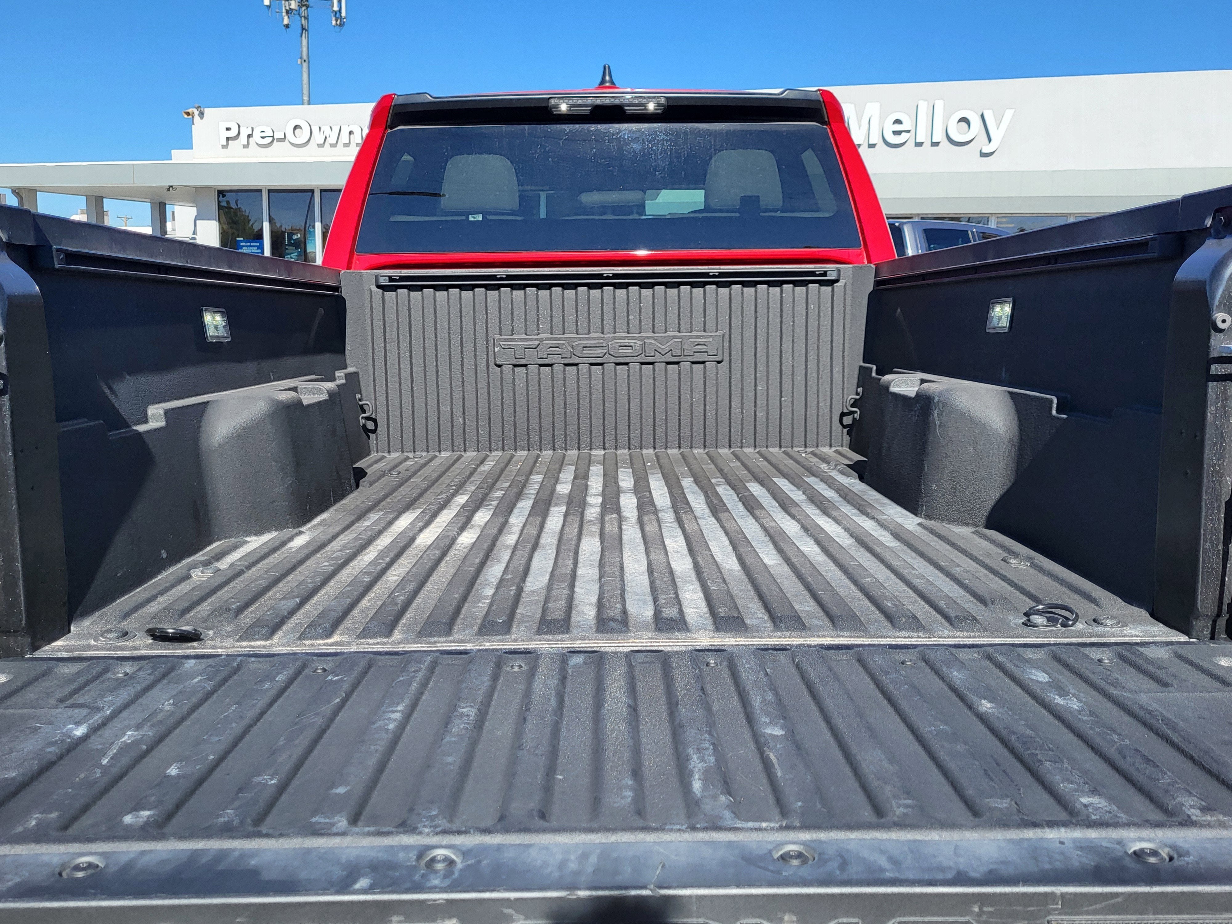 2025 Toyota Tacoma 4WD SR5