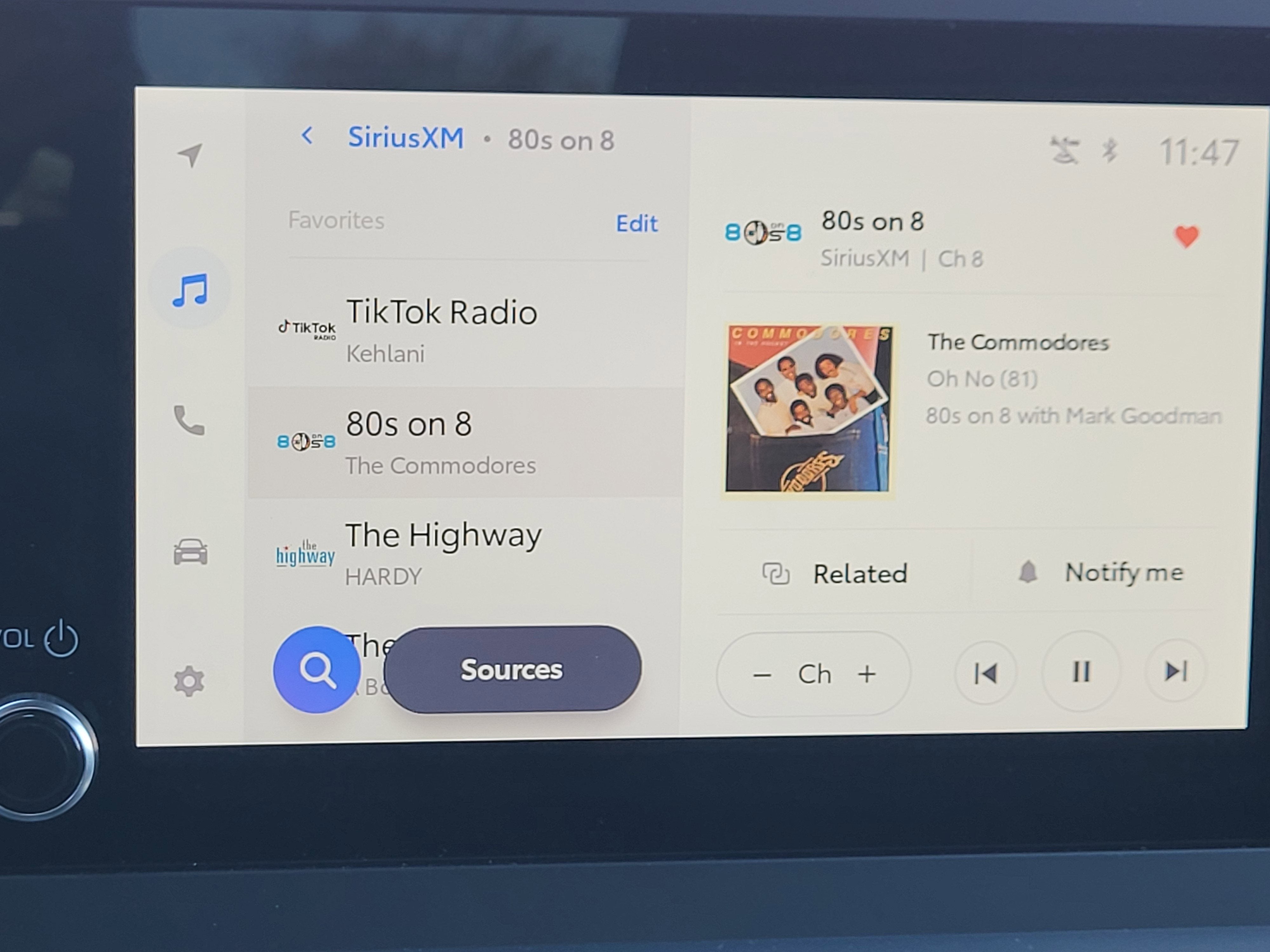 2025 Toyota Tacoma 4WD SR5