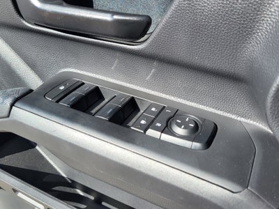 2025 Toyota Tacoma 4WD SR5