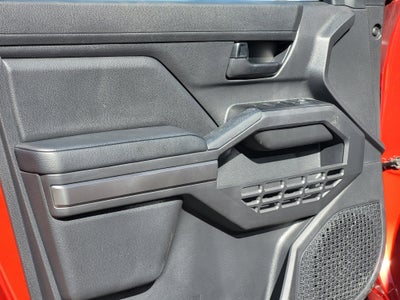 2025 Toyota Tacoma 4WD SR5