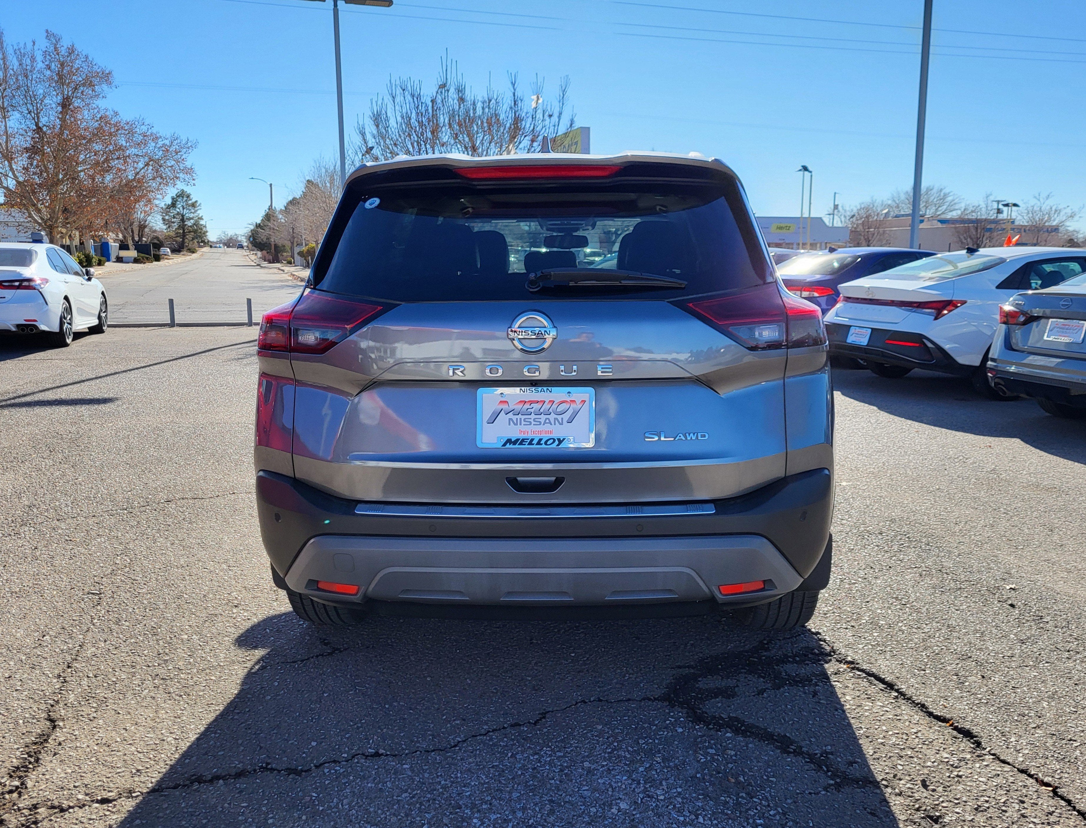 2021 Nissan Rogue SL