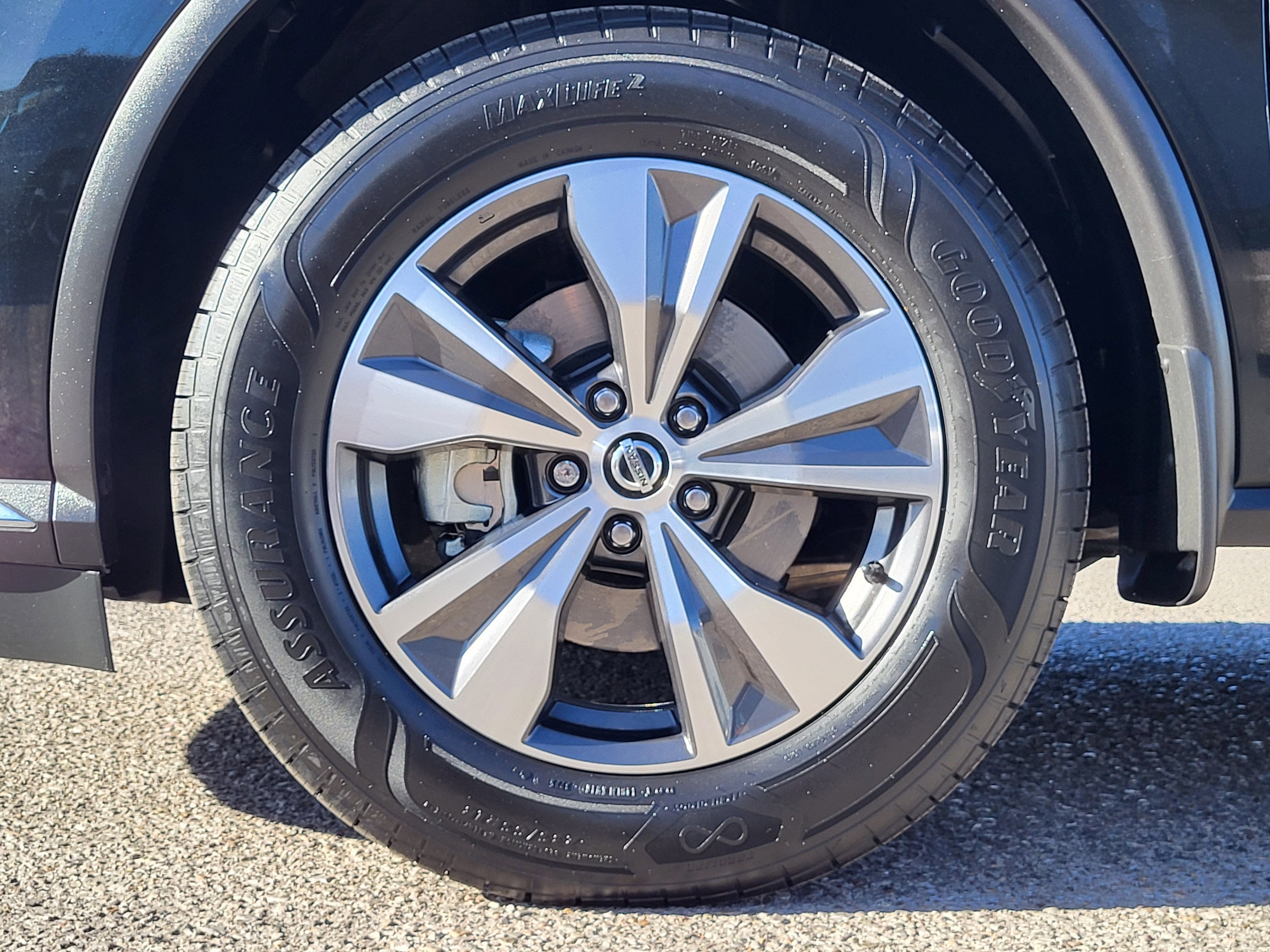 2022 Nissan Murano SV