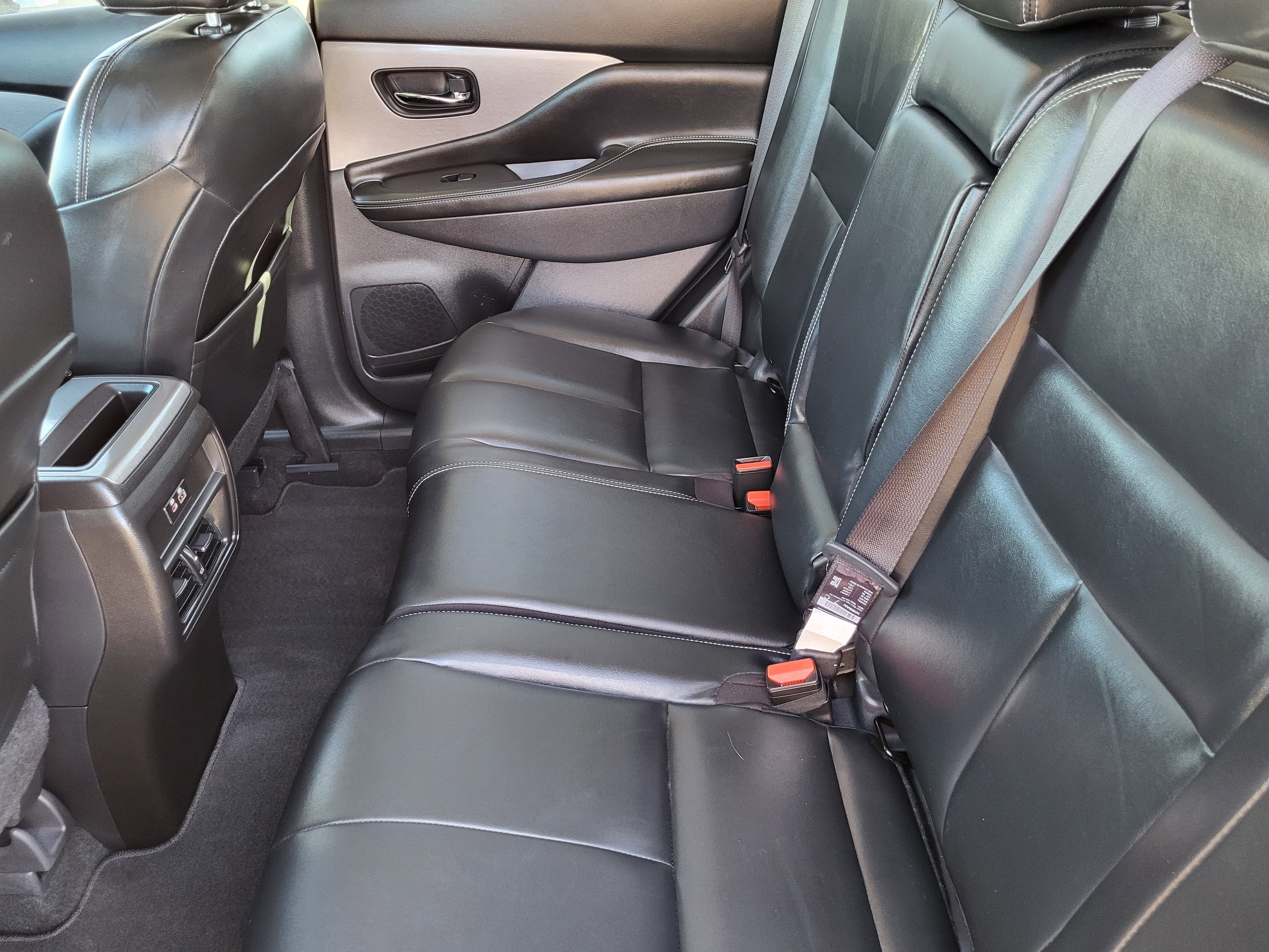 2022 Nissan Murano SV