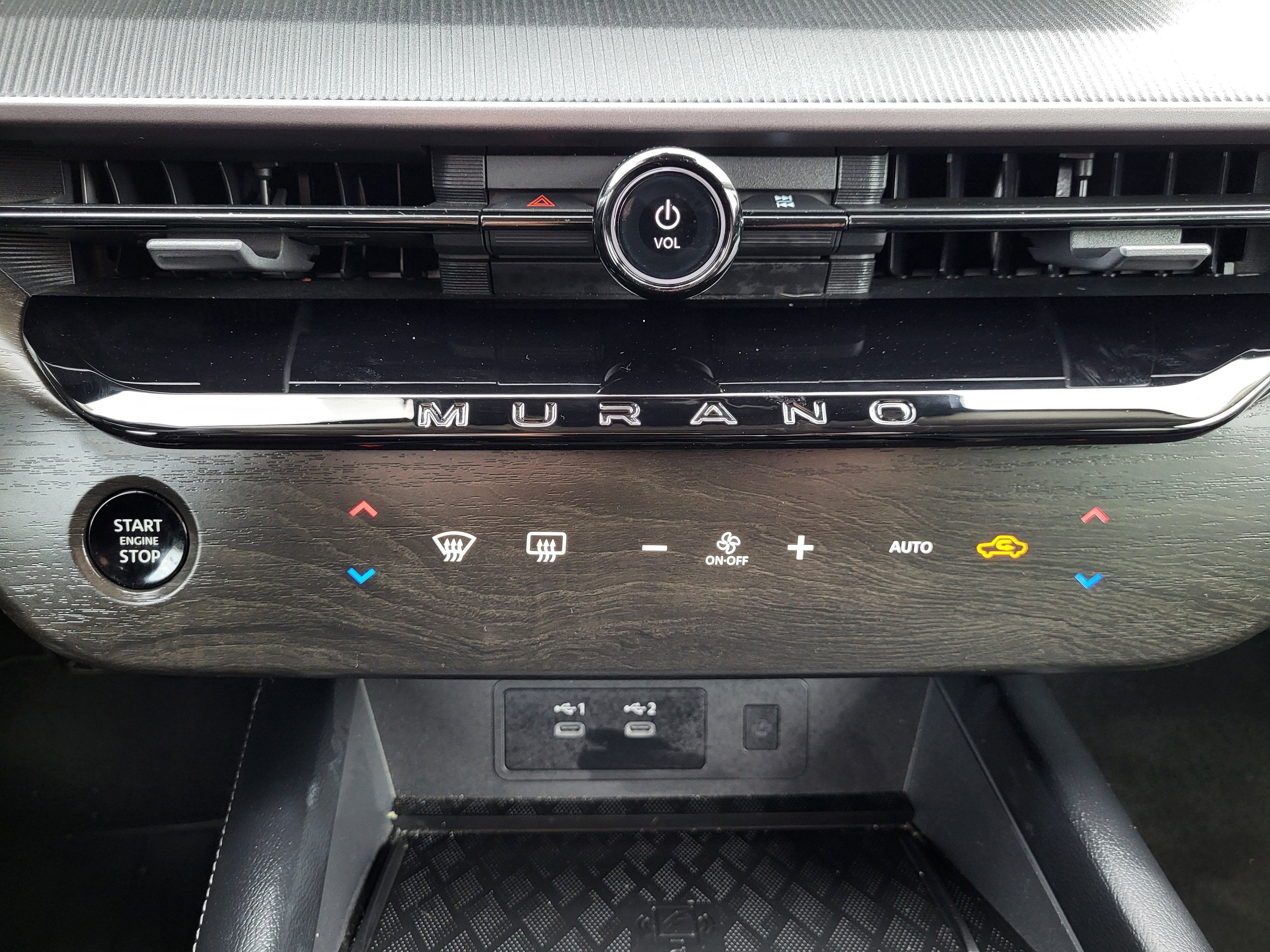 2025 Nissan Murano SV
