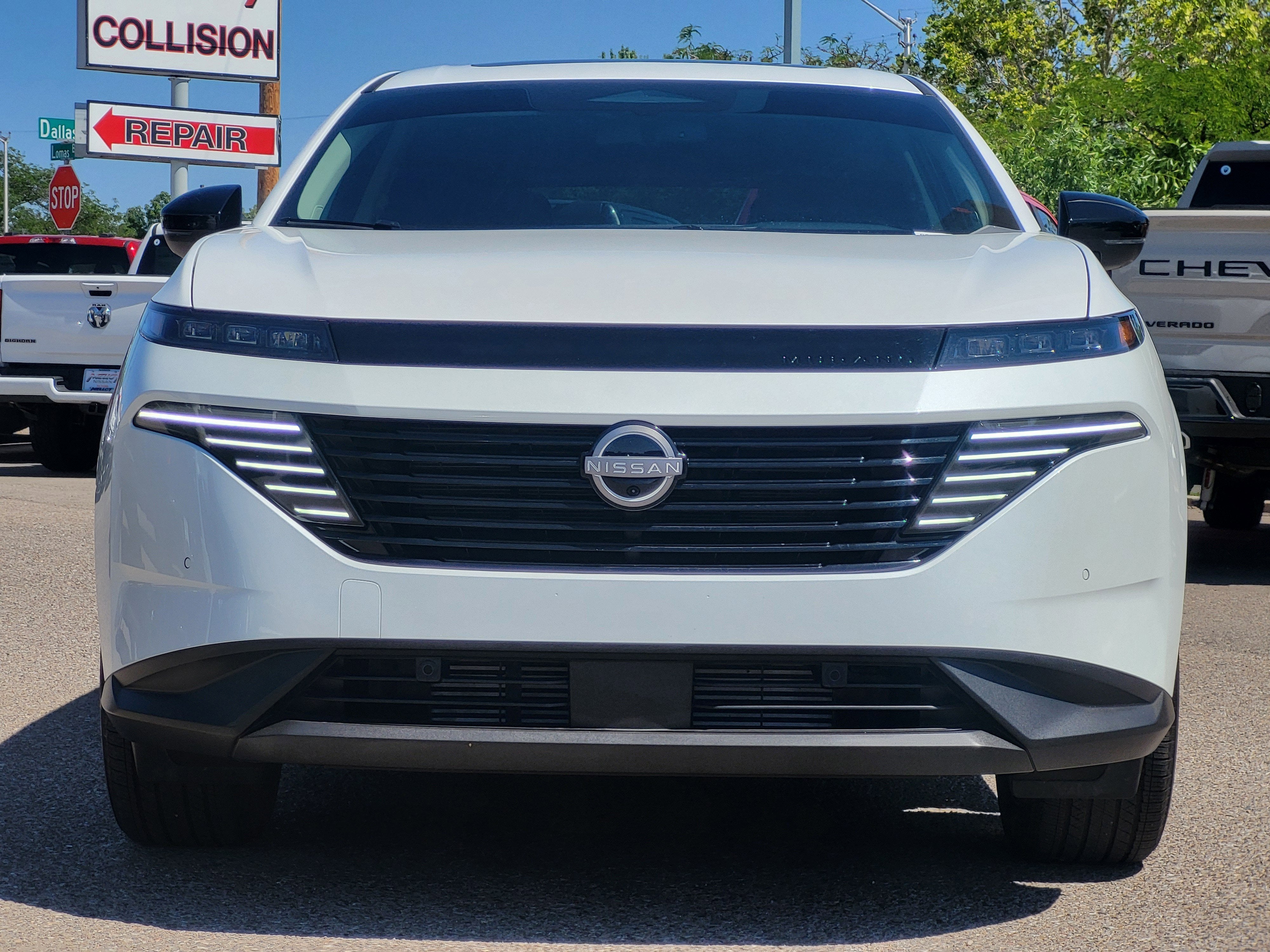 2025 Nissan Murano SL