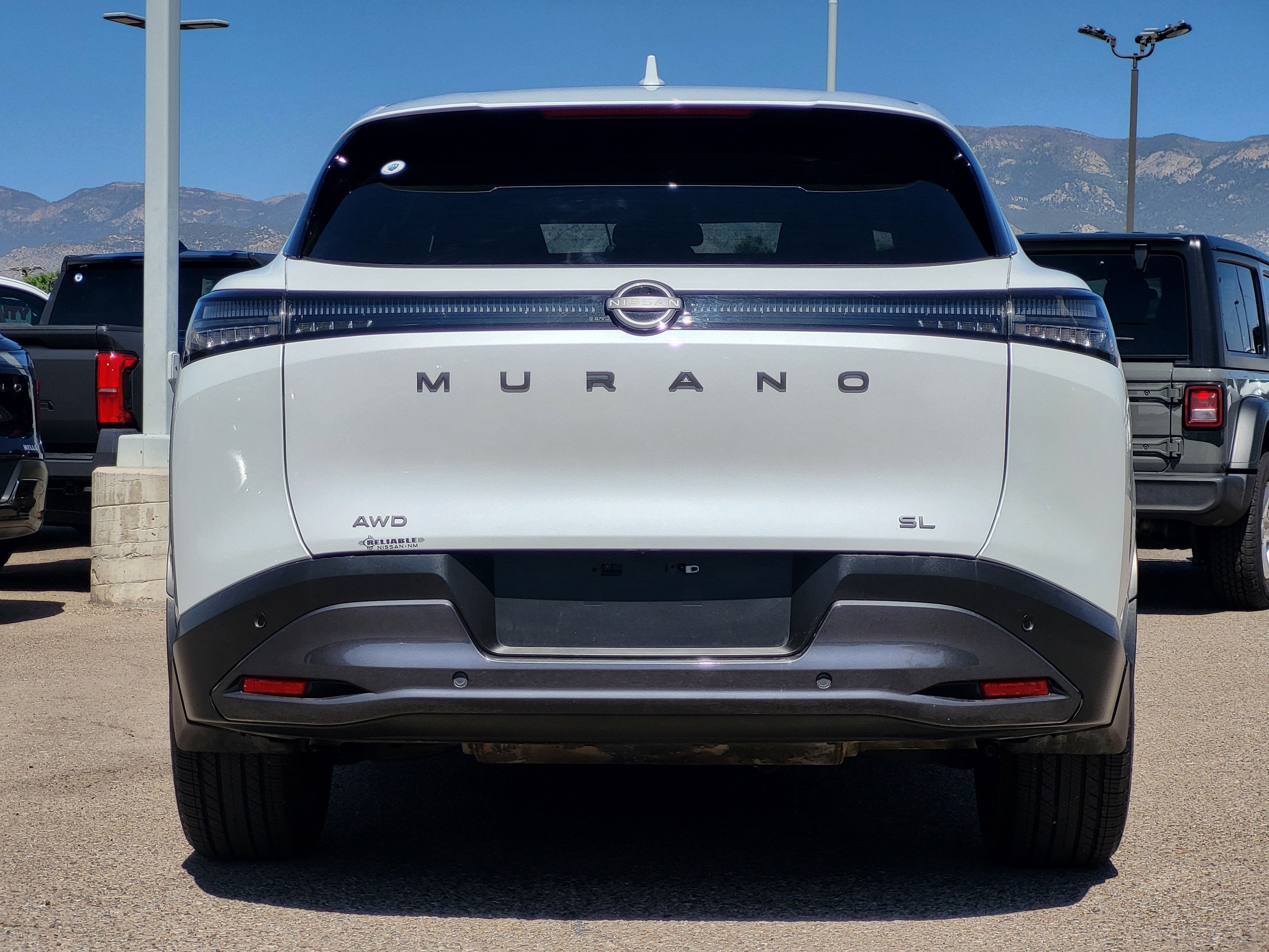 2025 Nissan Murano SL