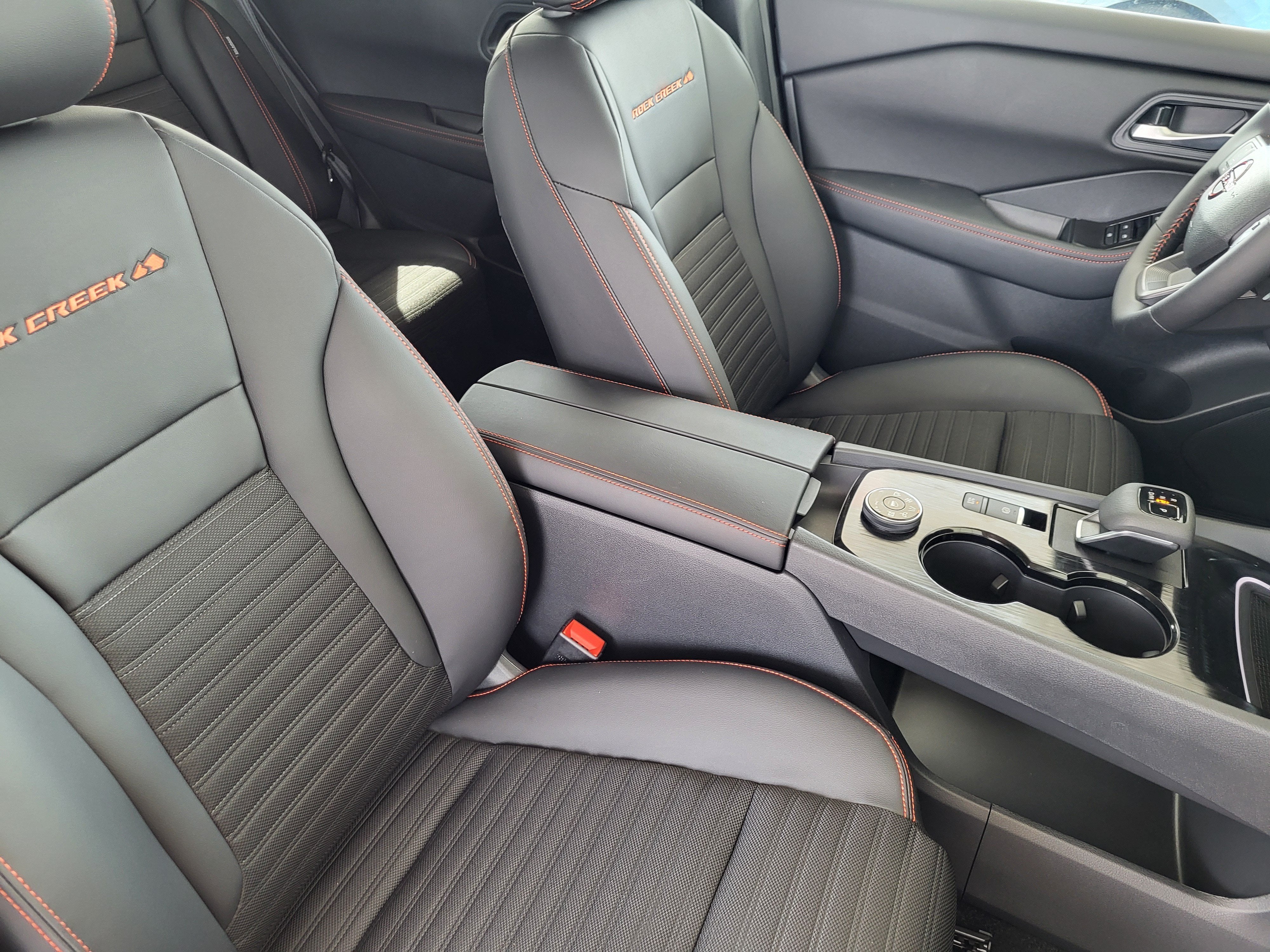 2026 Nissan Rogue 2026.5 AWD Rock Creek