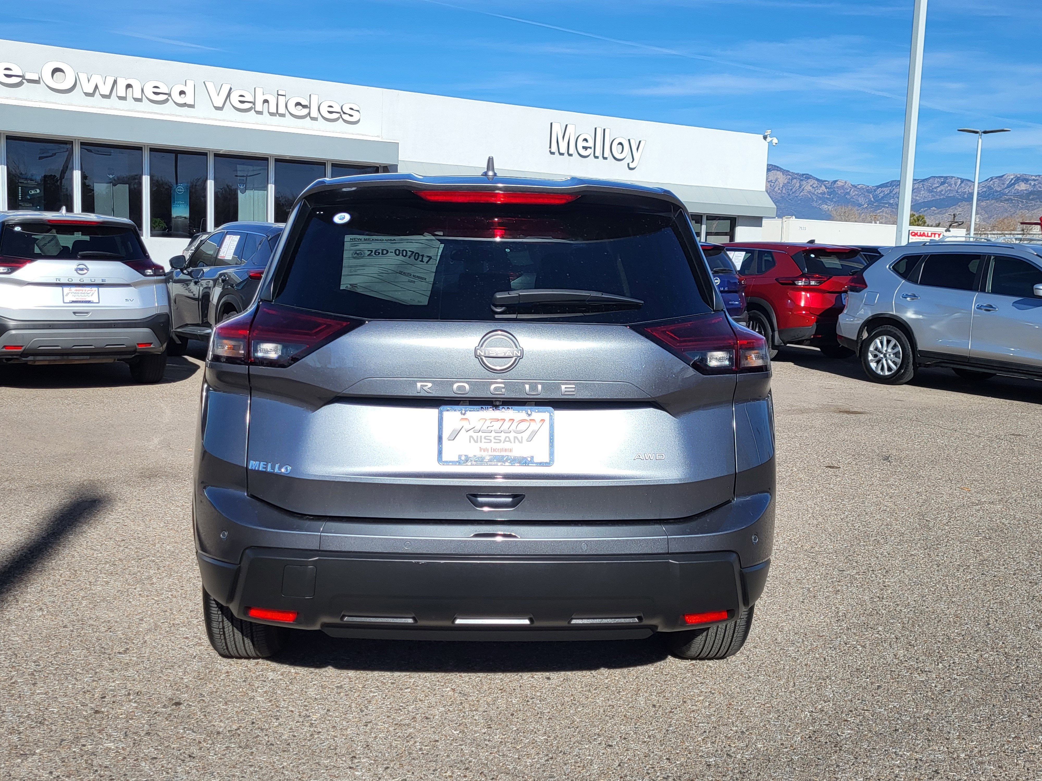 2025 Nissan Rogue SV